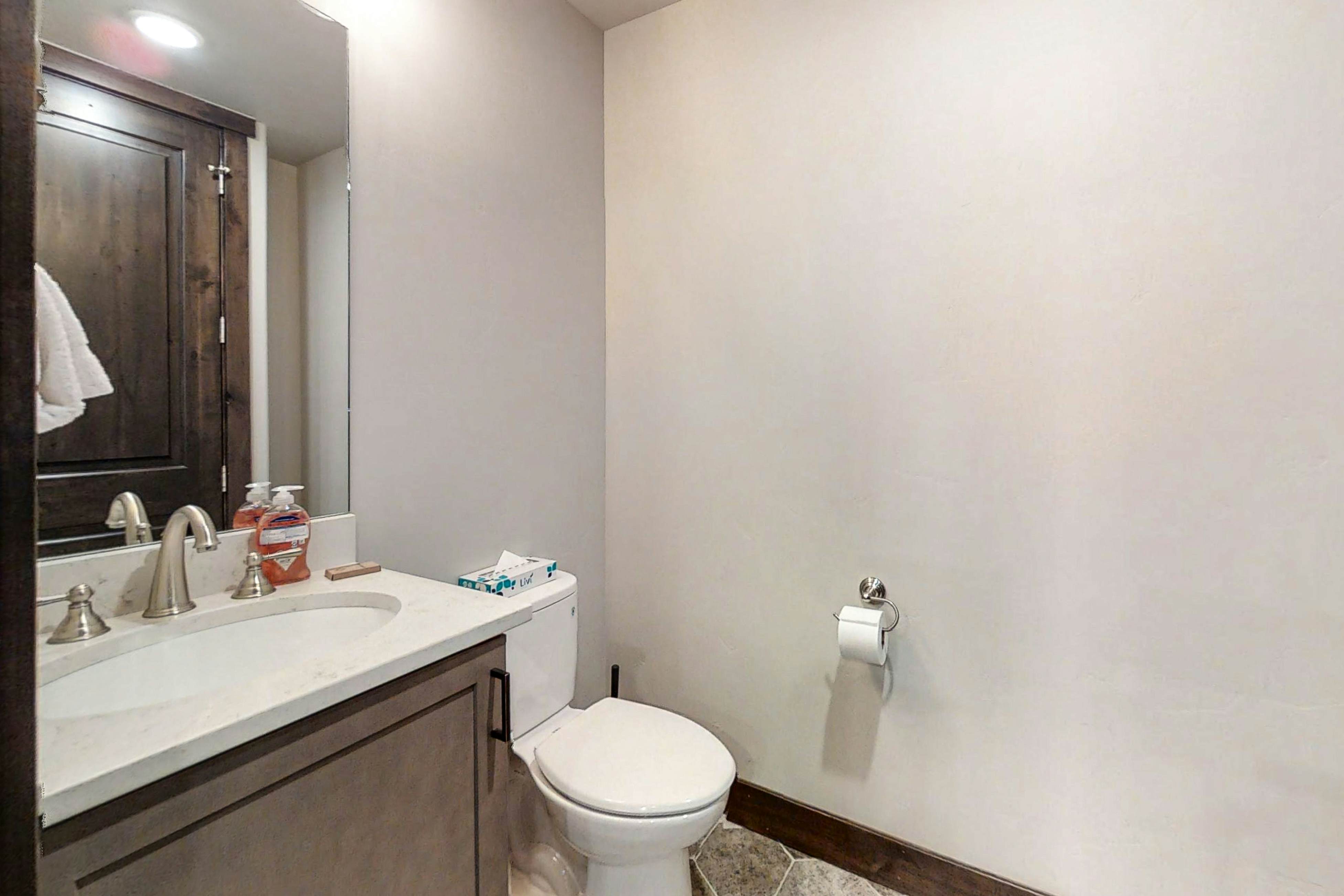 Blackstone Paradise 1B