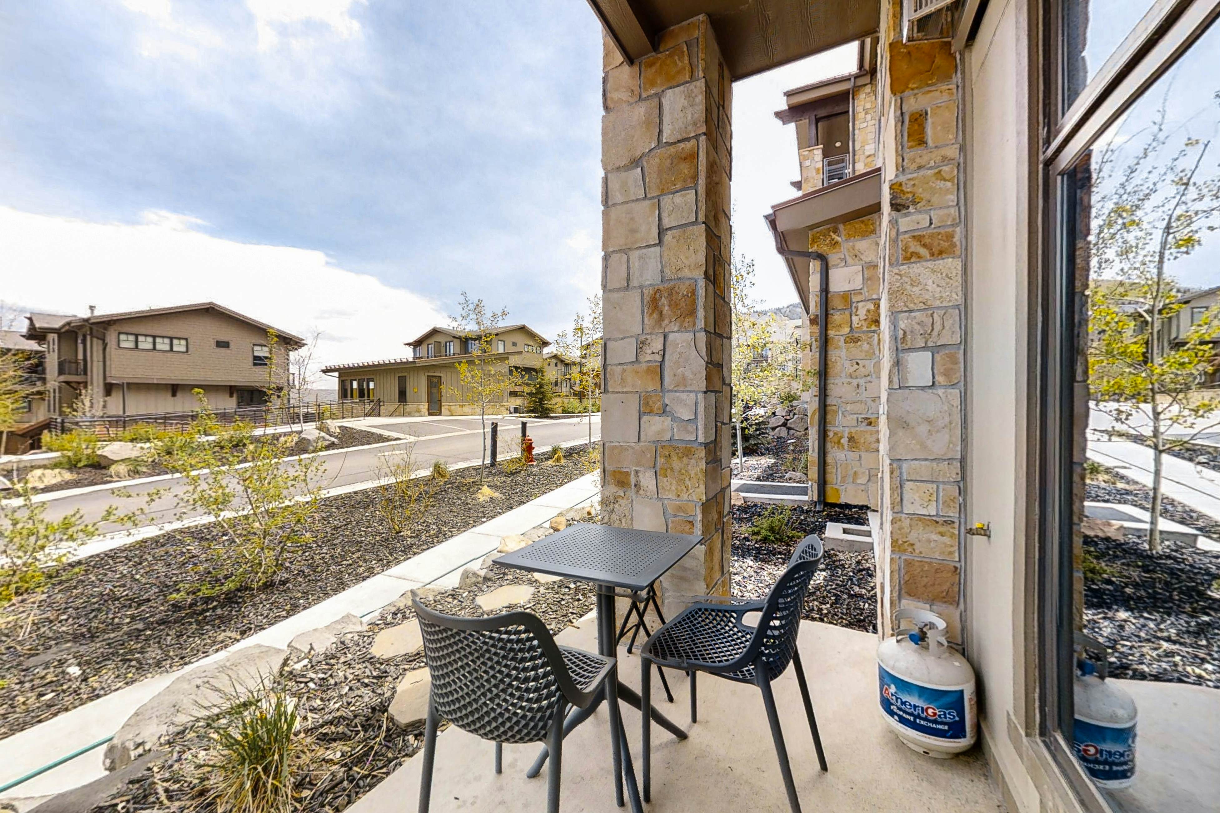 Blackstone Paradise 1B