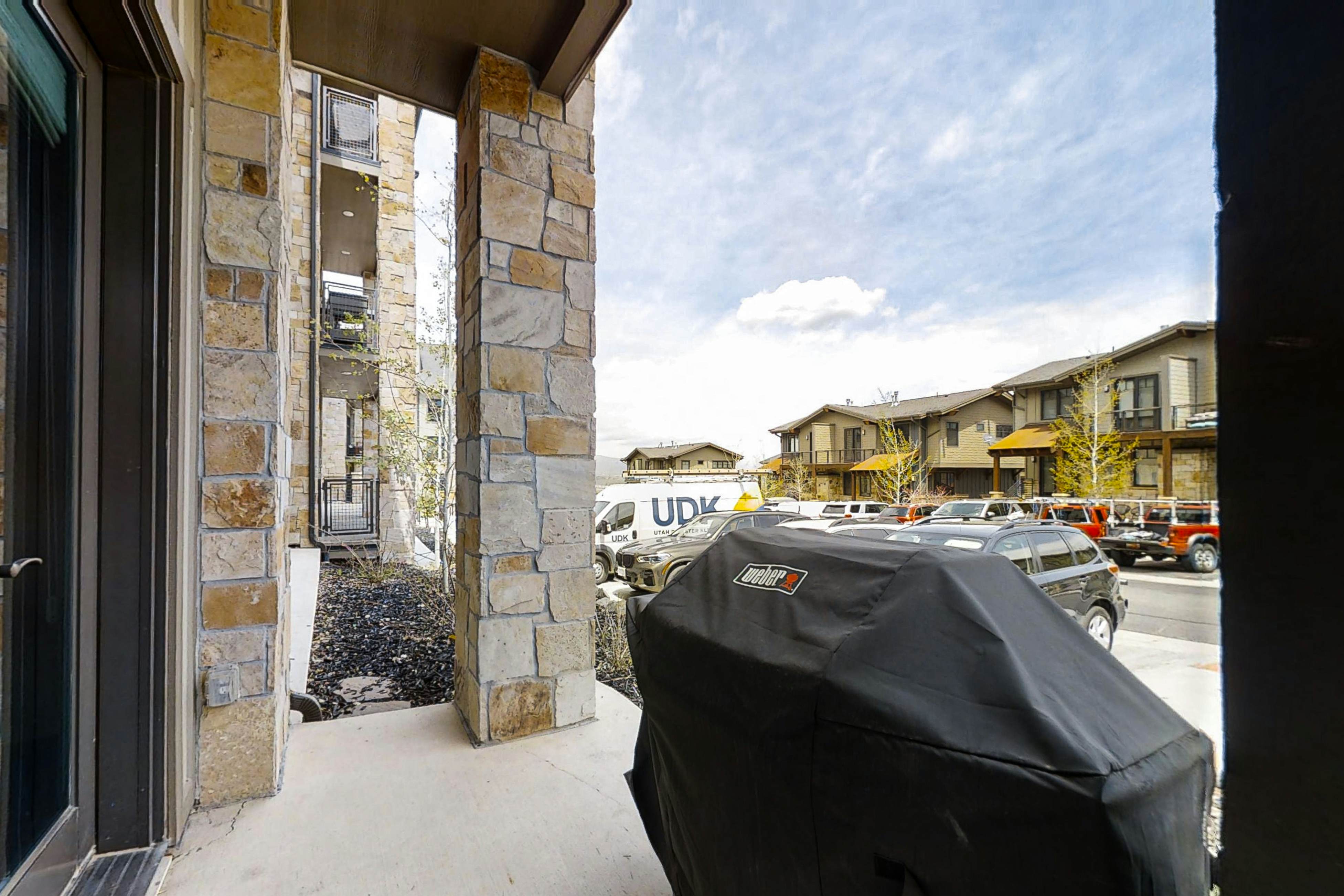 Blackstone Paradise 1B