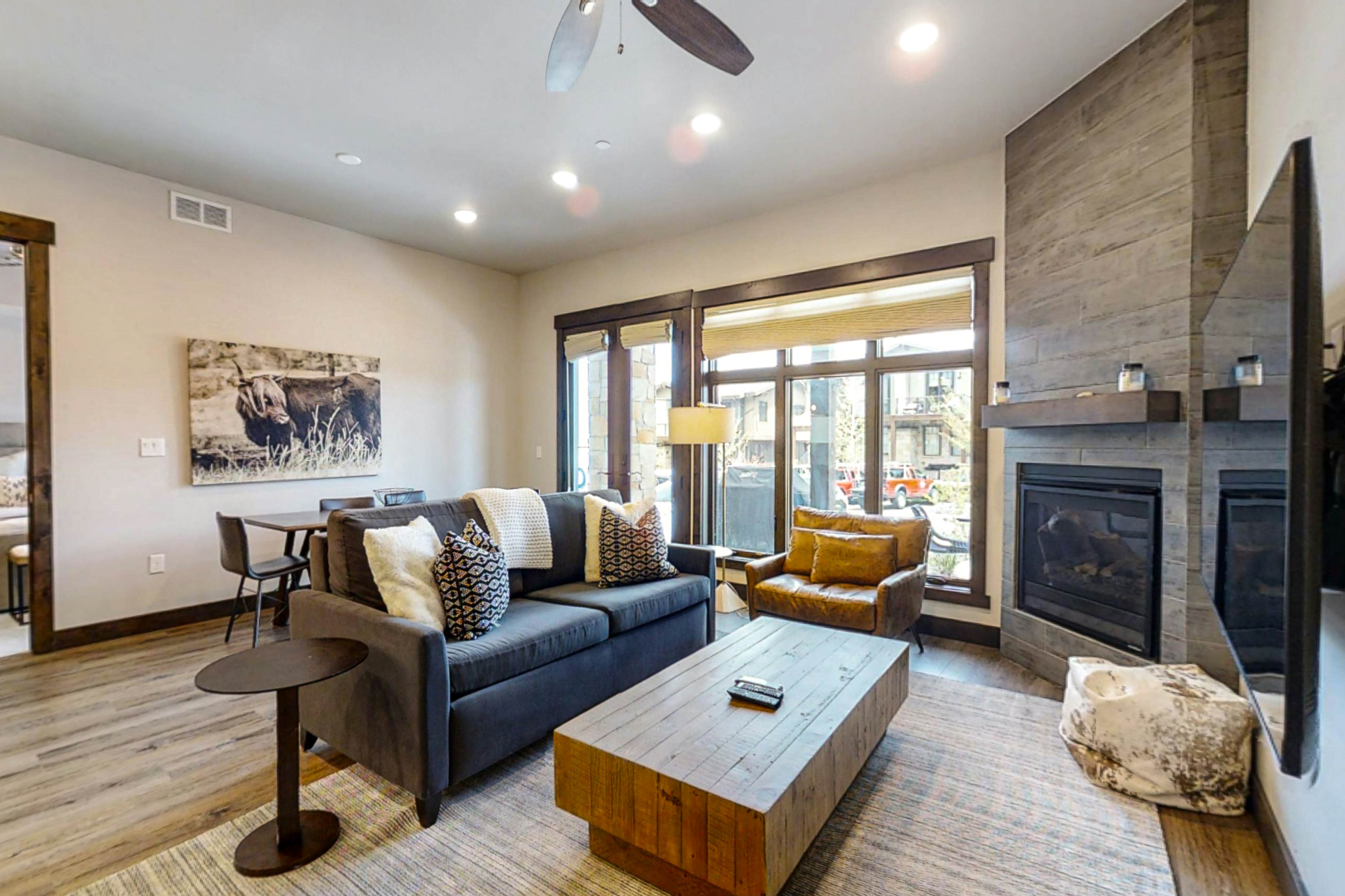 Blackstone Paradise 1B