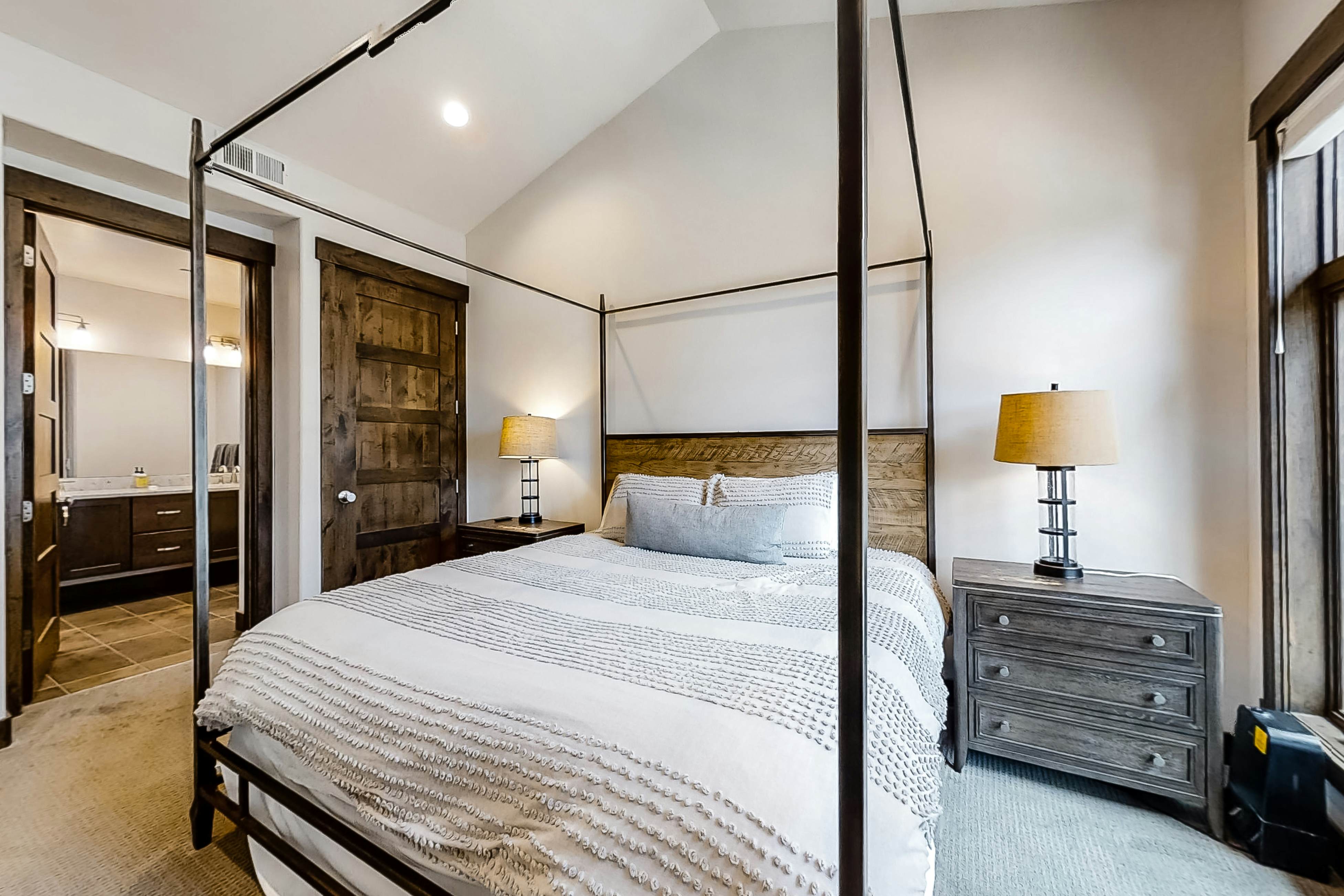 Blackstone Condos Unit 3H