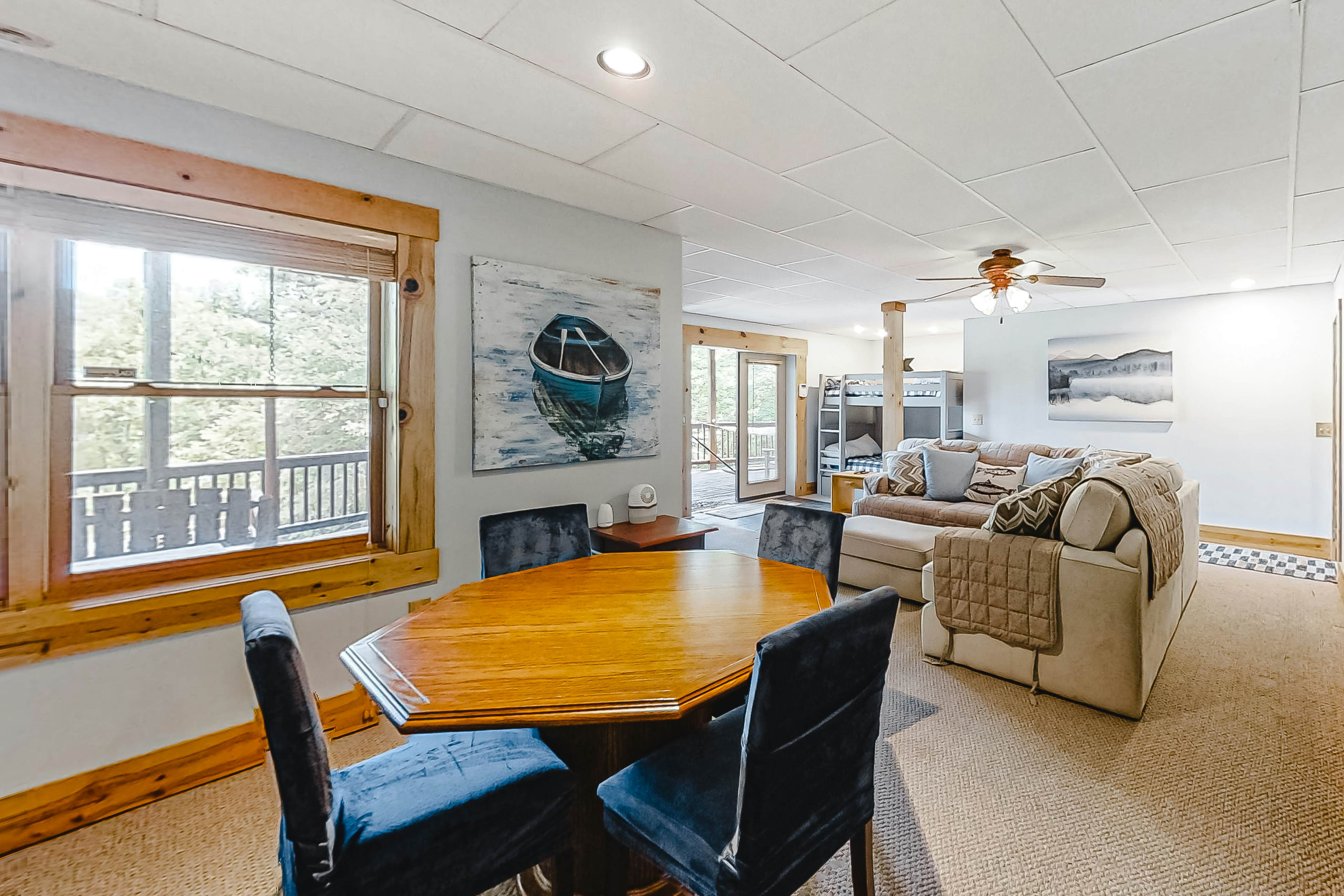 My Happy Place 4 BD New Tazewell, TN Vacation Rental Vacasa