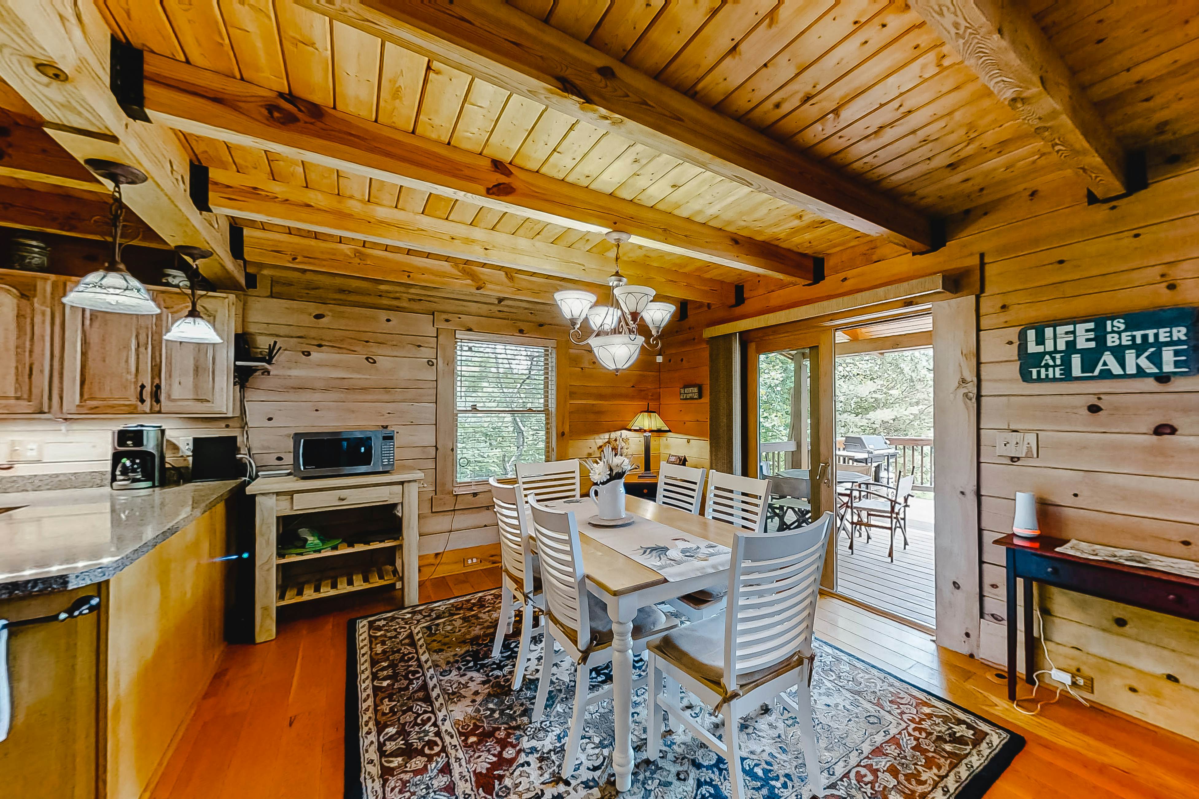 My Happy Place 4 BD New Tazewell, TN Vacation Rental Vacasa