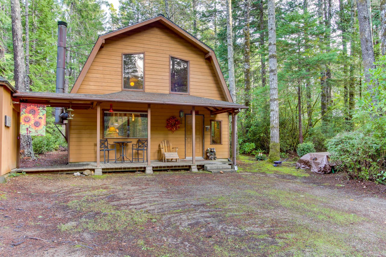 Sabala Cabin 1 BD Vacation Rental in Bandon, OR Vacasa