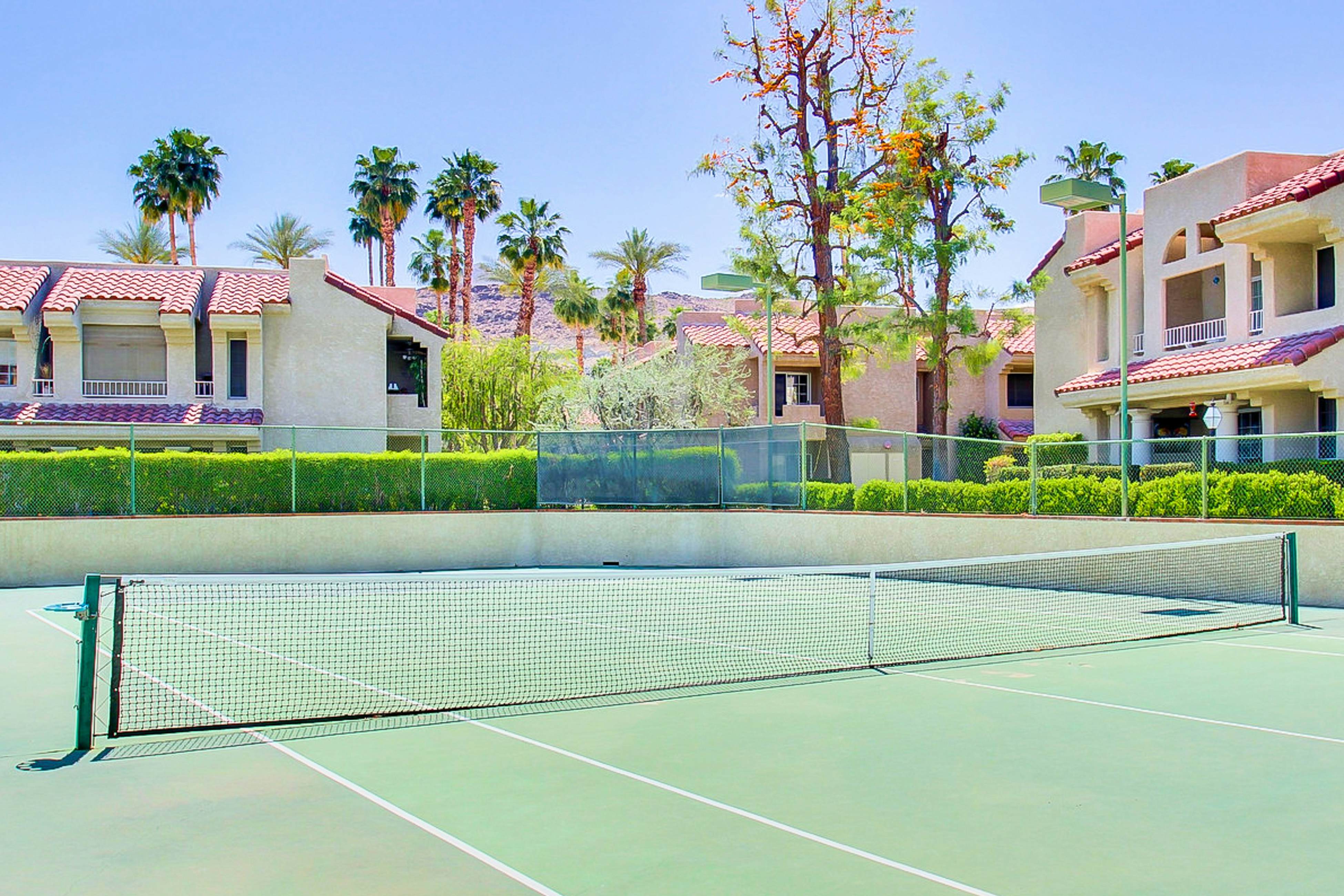 Esprit Vacation Condo 2 BD Palm Springs, CA Vacation Rental Vacasa