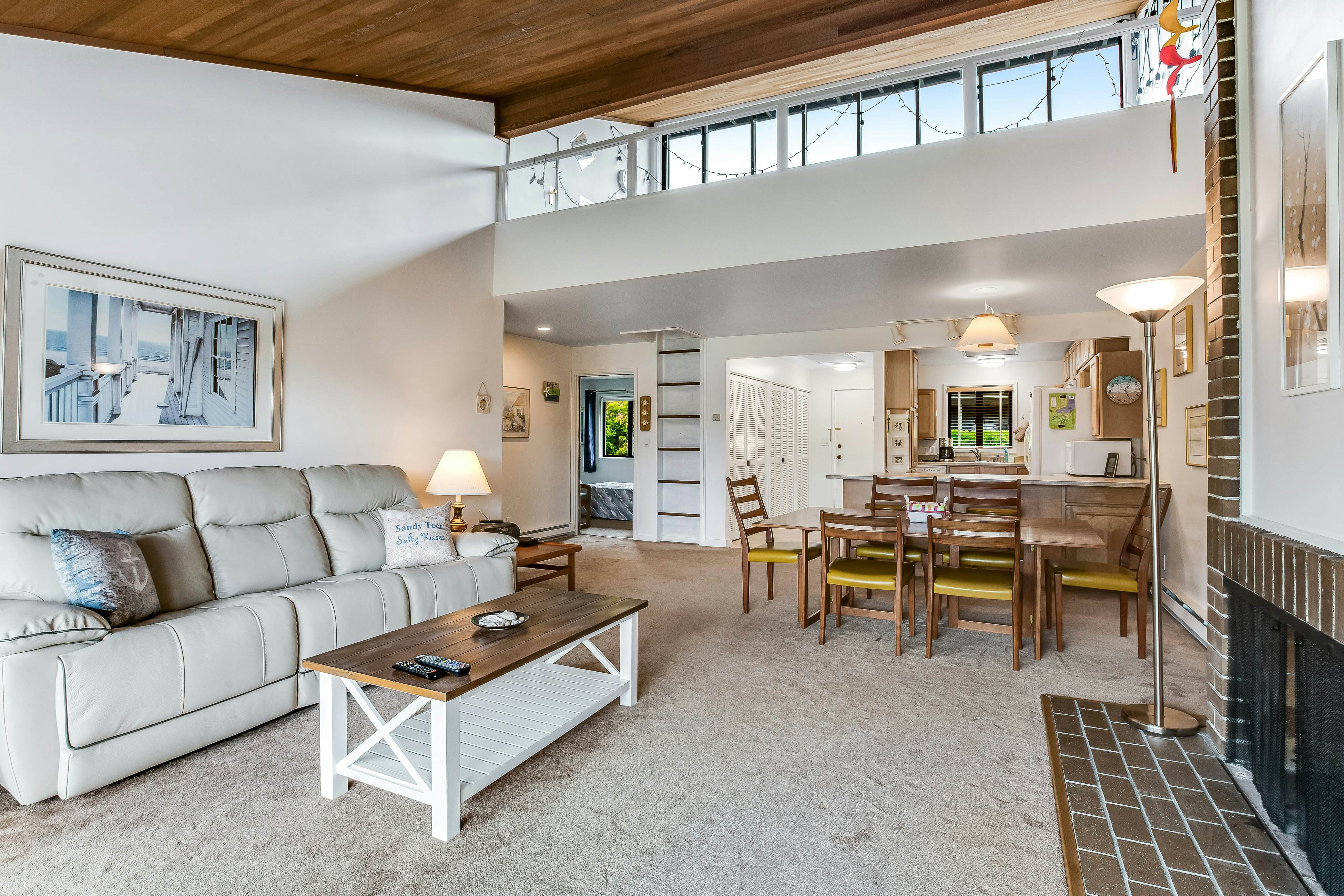 Port Ludlow Resort Condo 2 BD Port Ludlow, WA Vacation Rental Vacasa