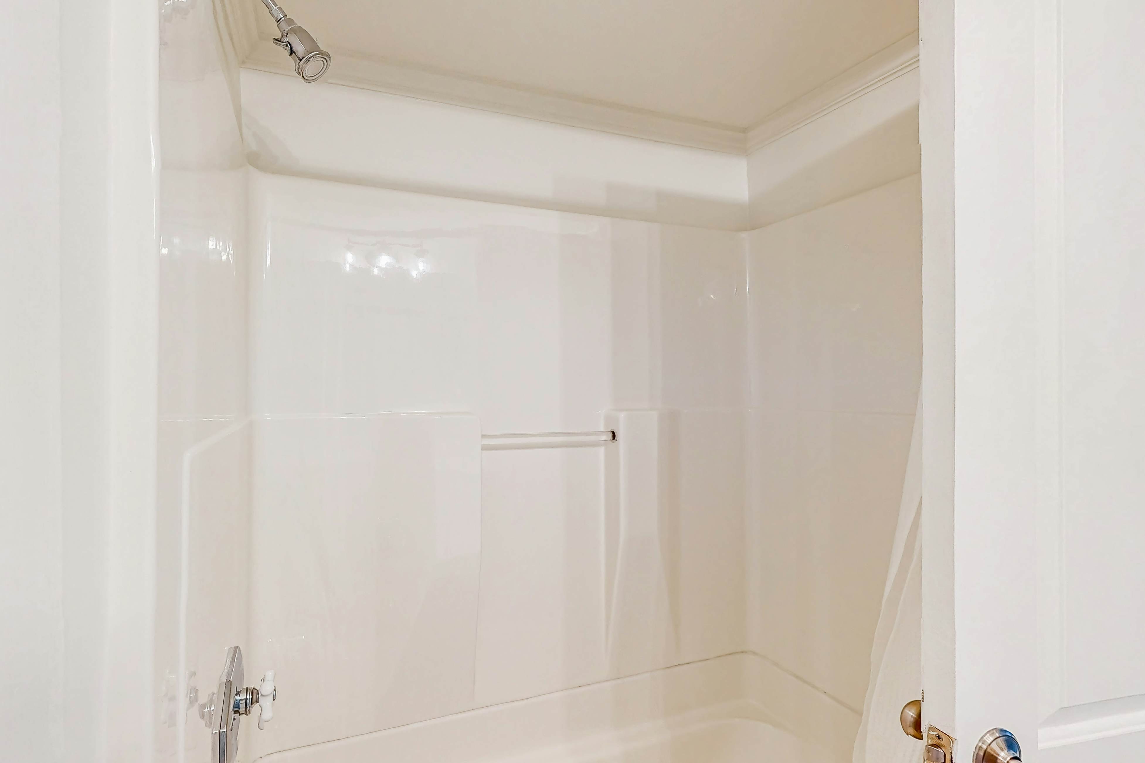 Pinnacle Port C2-404