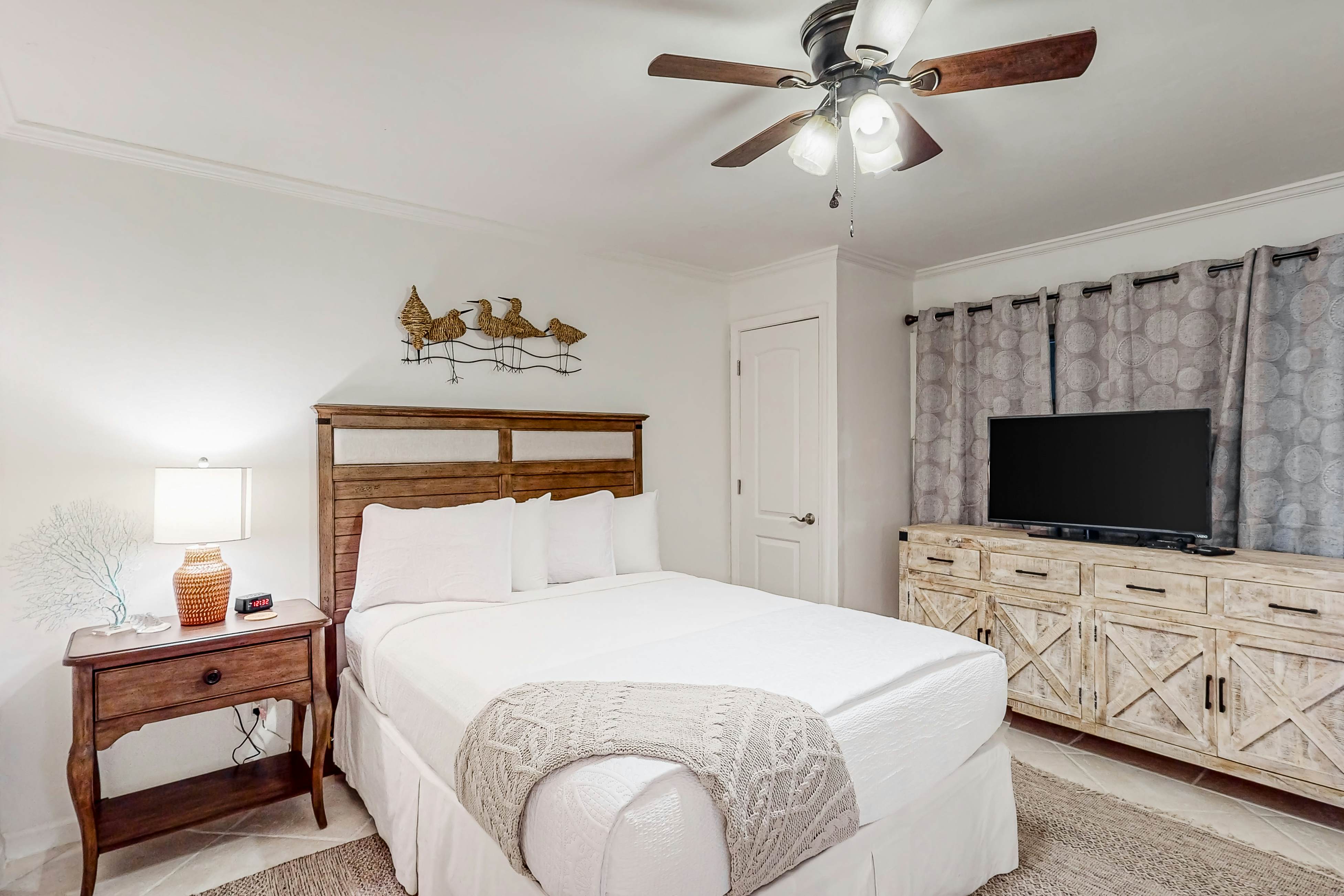 Pinnacle Port C2-404