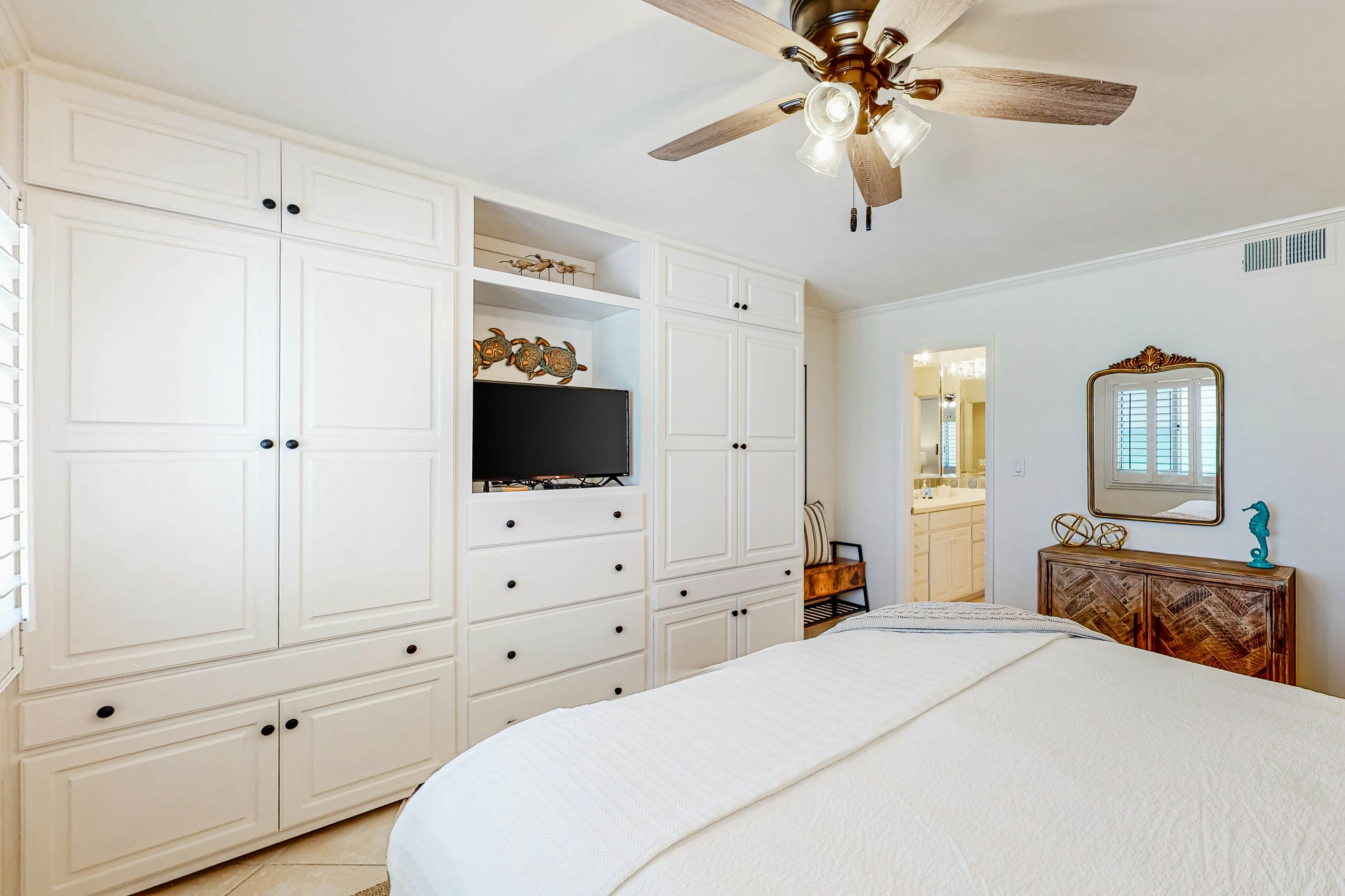 Pinnacle Port C2-404