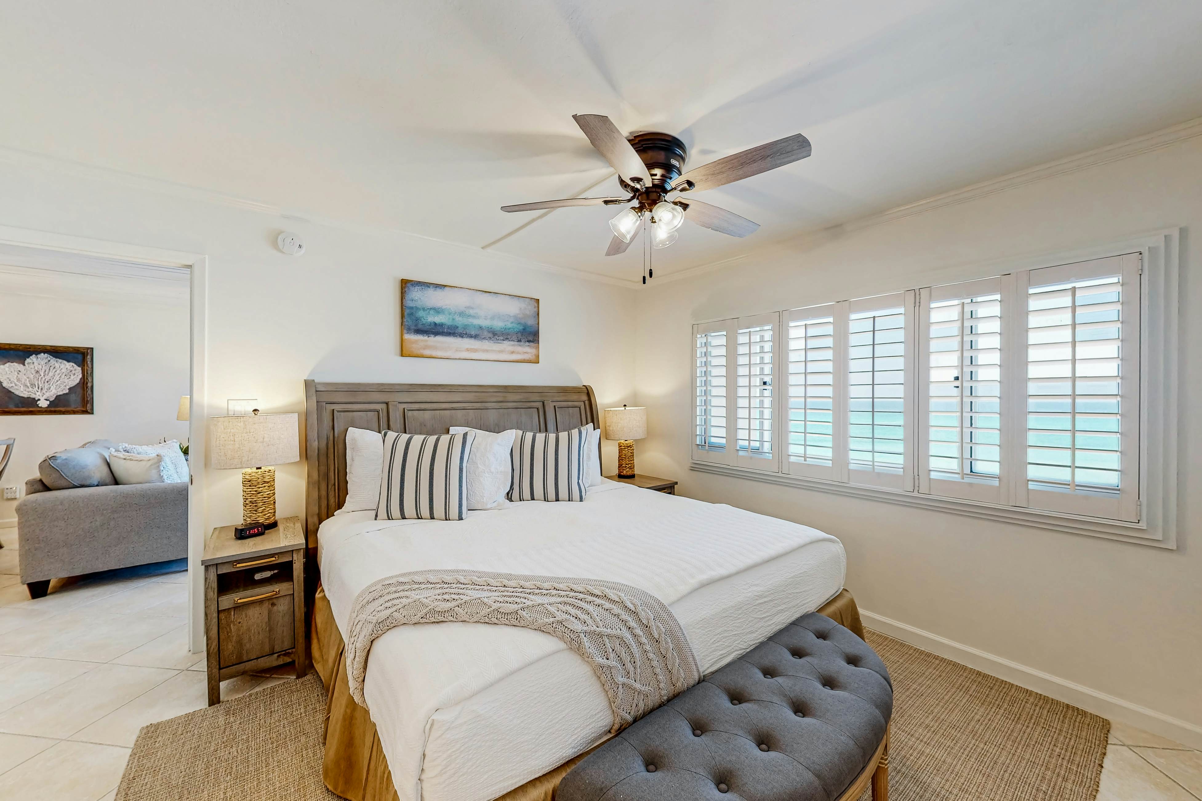 Pinnacle Port C2-404