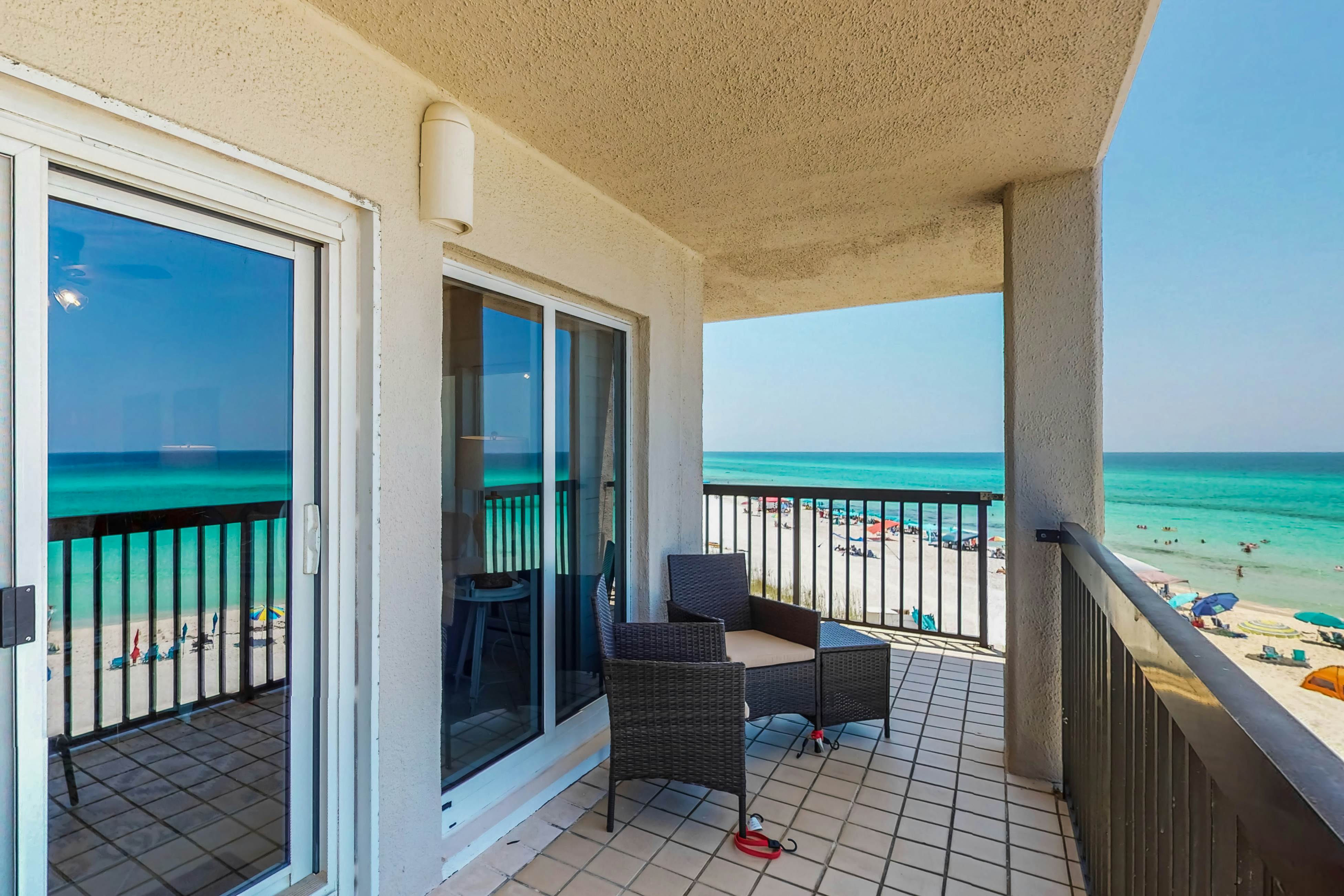 Pinnacle Port C2-404