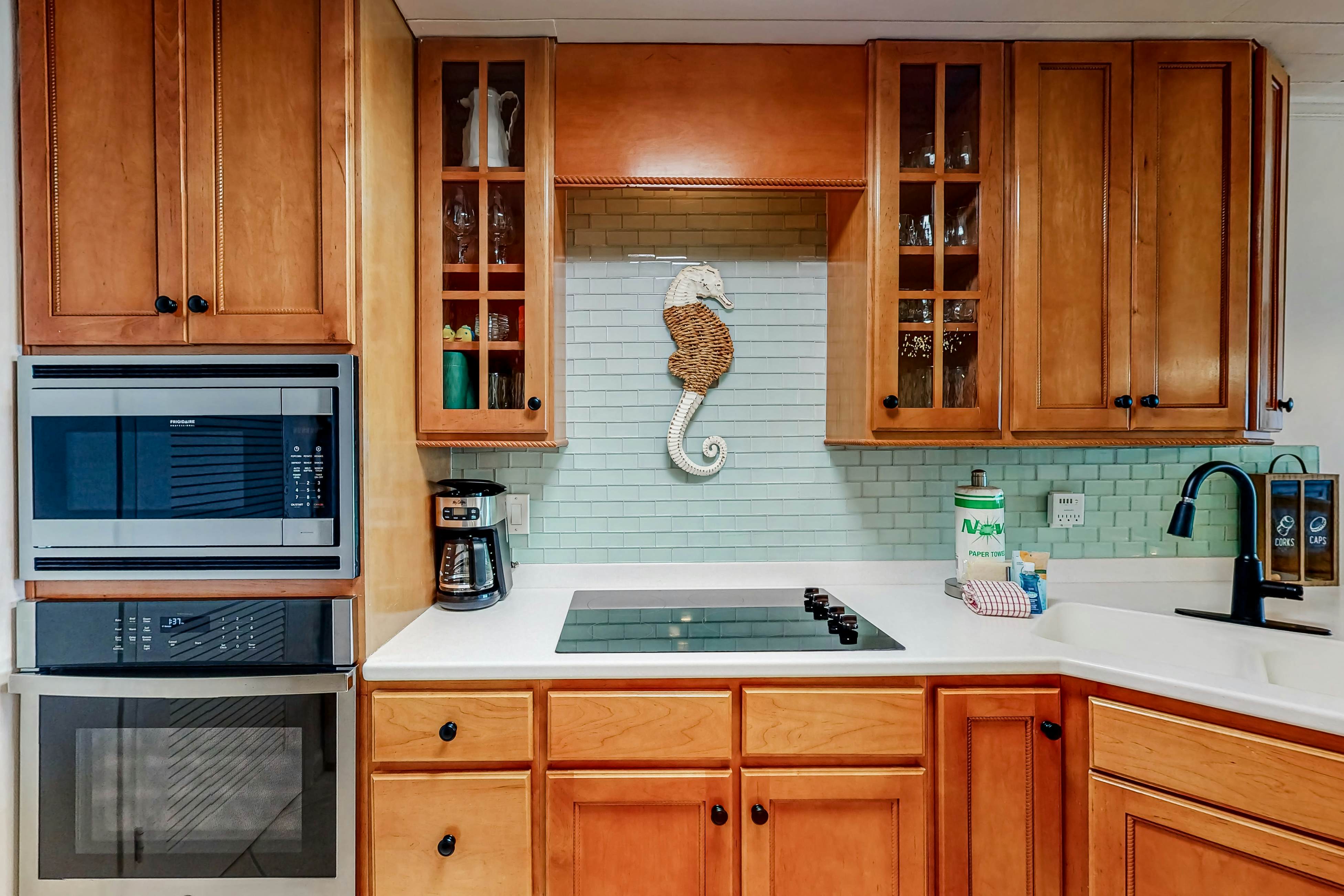 Pinnacle Port C2-404