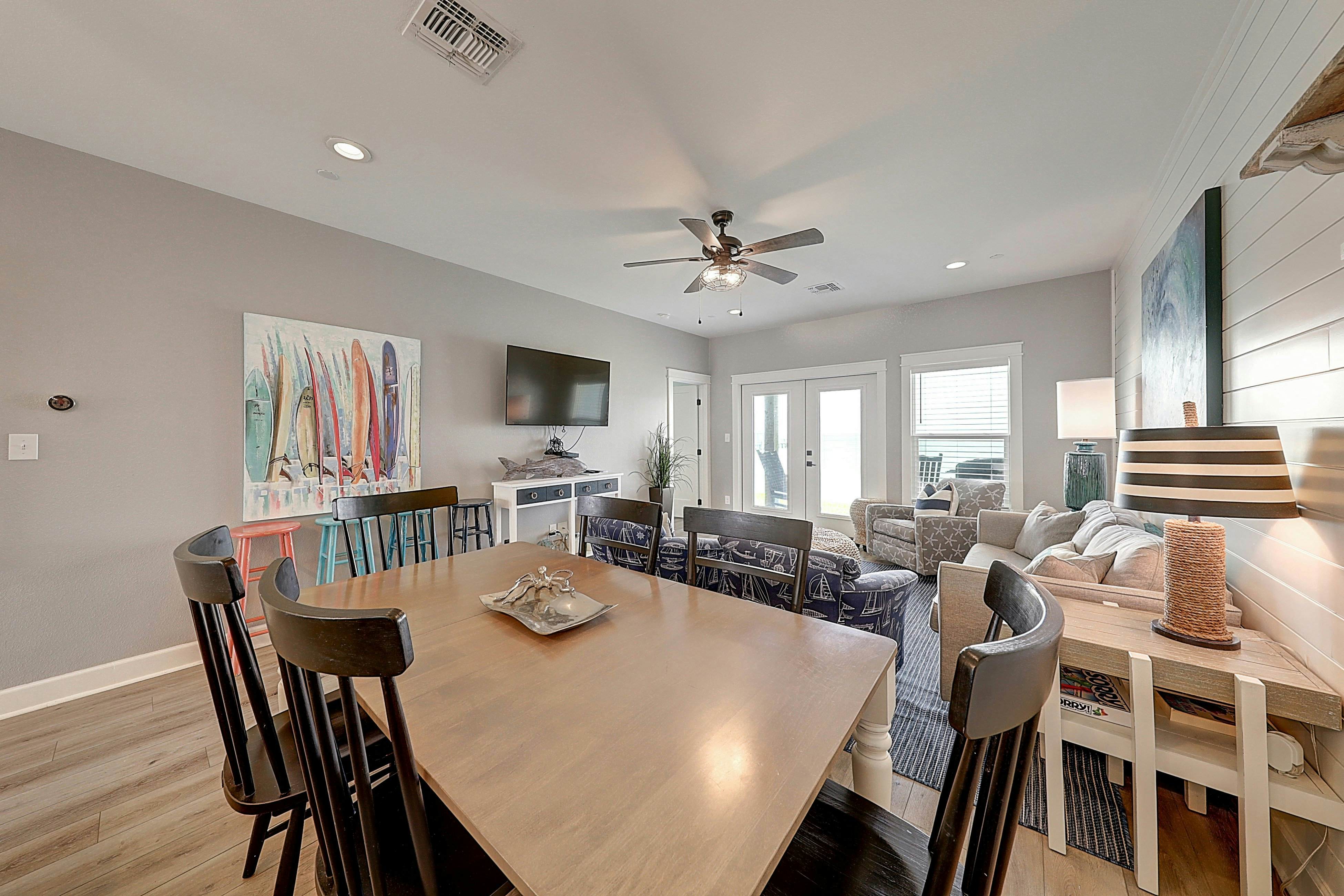 Copano Bay 201 2 BD Rockport, TX Vacation Rental Vacasa