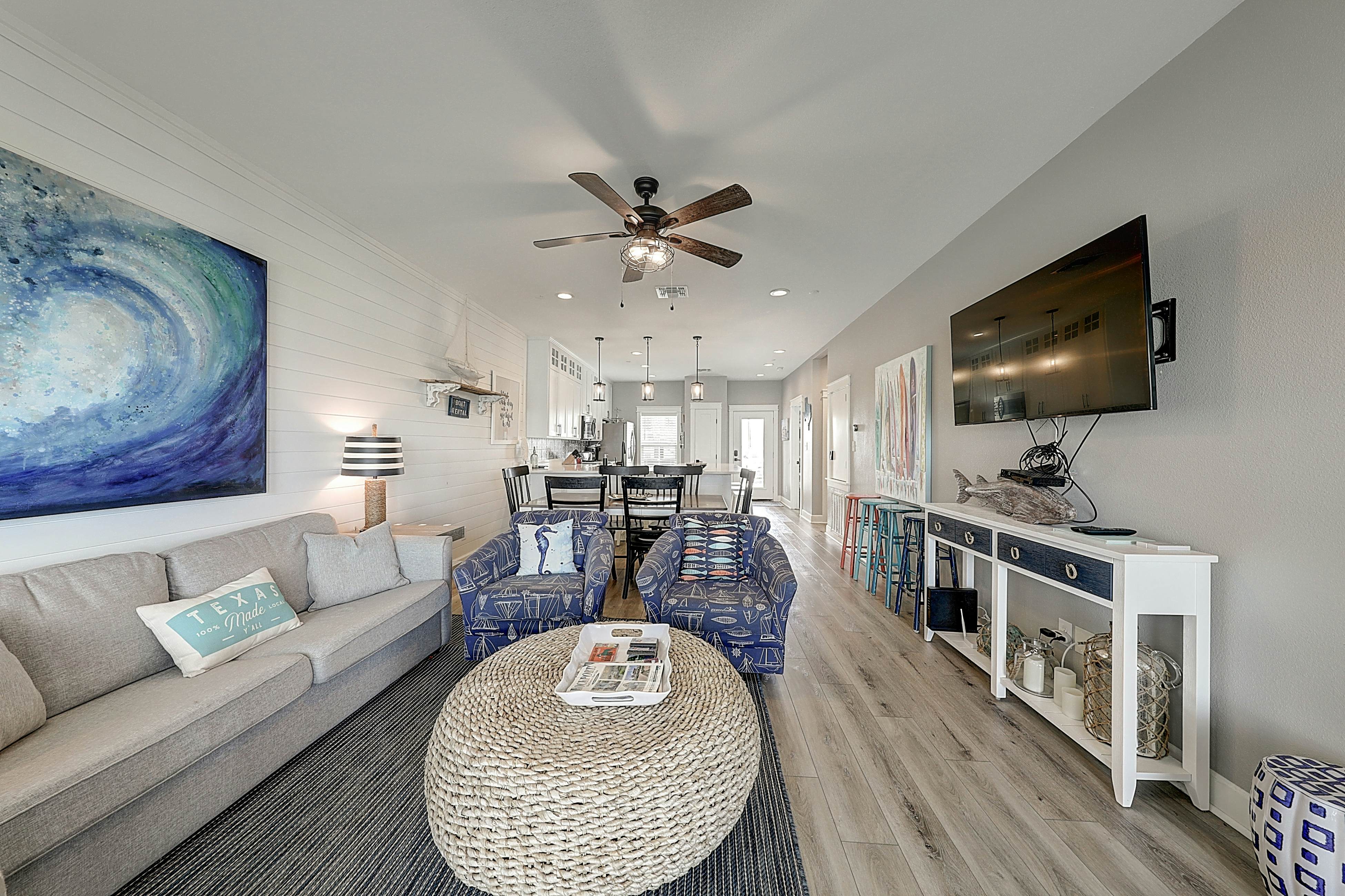 Copano Bay 201 2 BD Rockport, TX Vacation Rental Vacasa