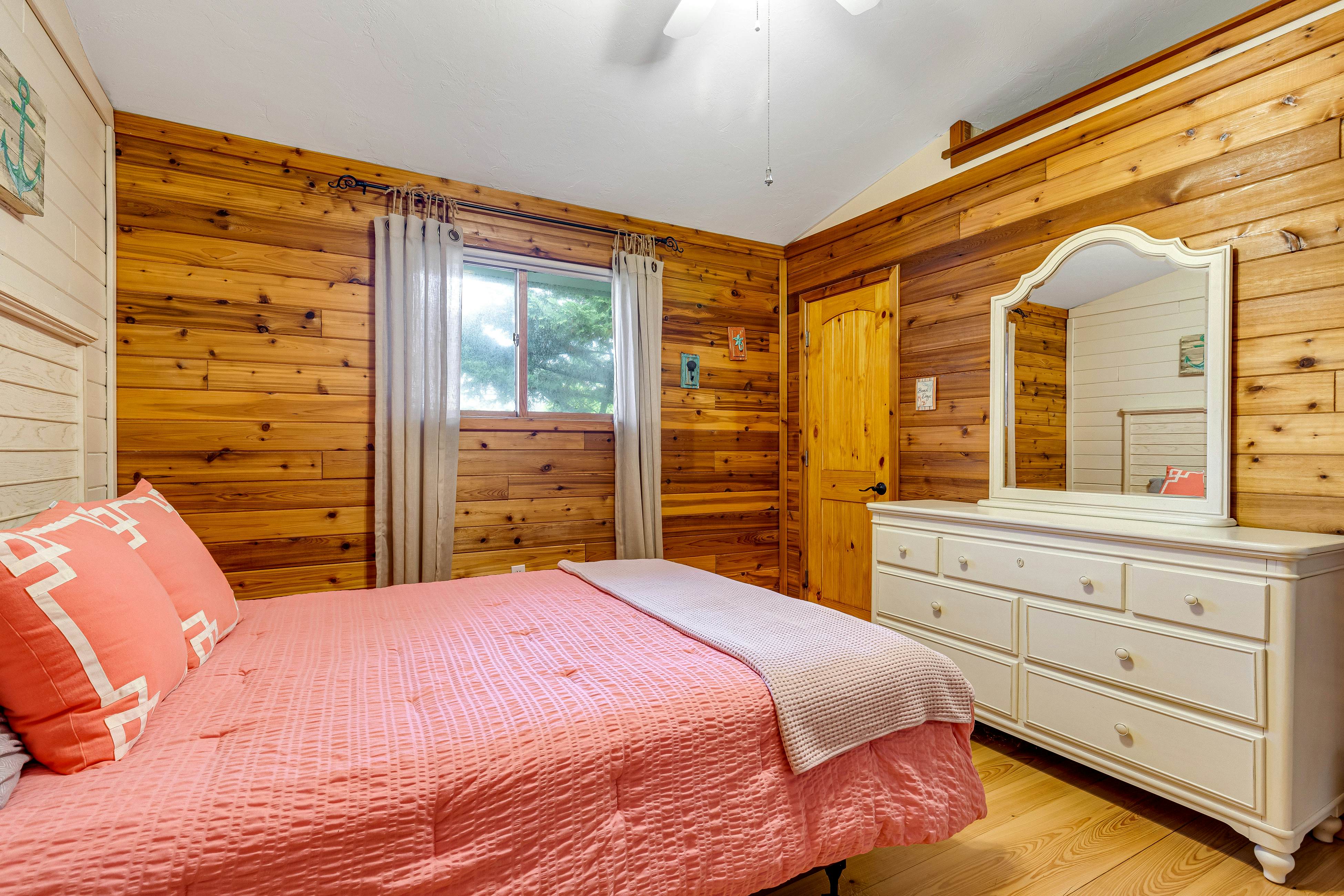 Dewey Beach 102 Jersey St 4 BD Dewey Beach, DE Vacation Rental Vacasa