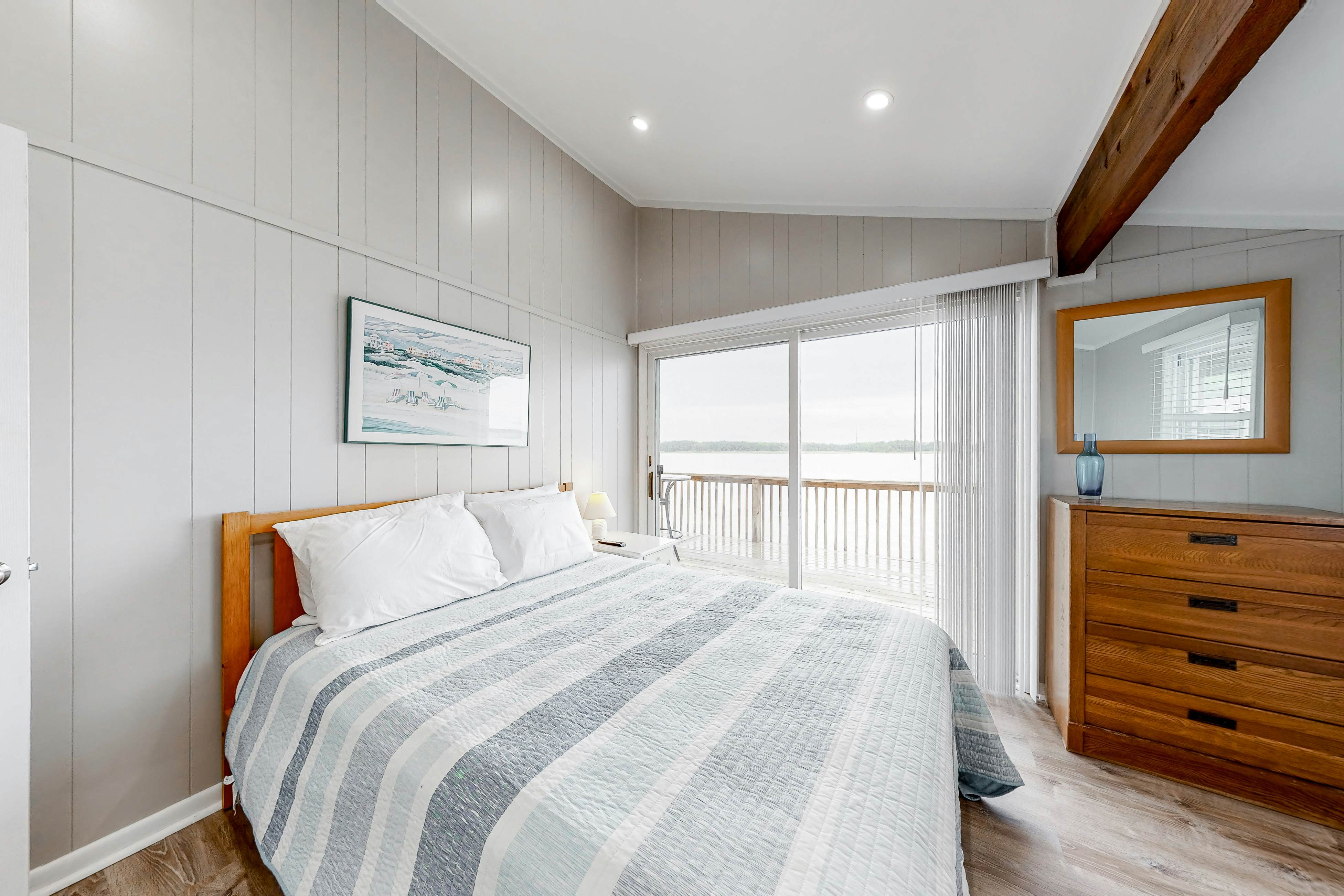 14 Clipper on the Bay