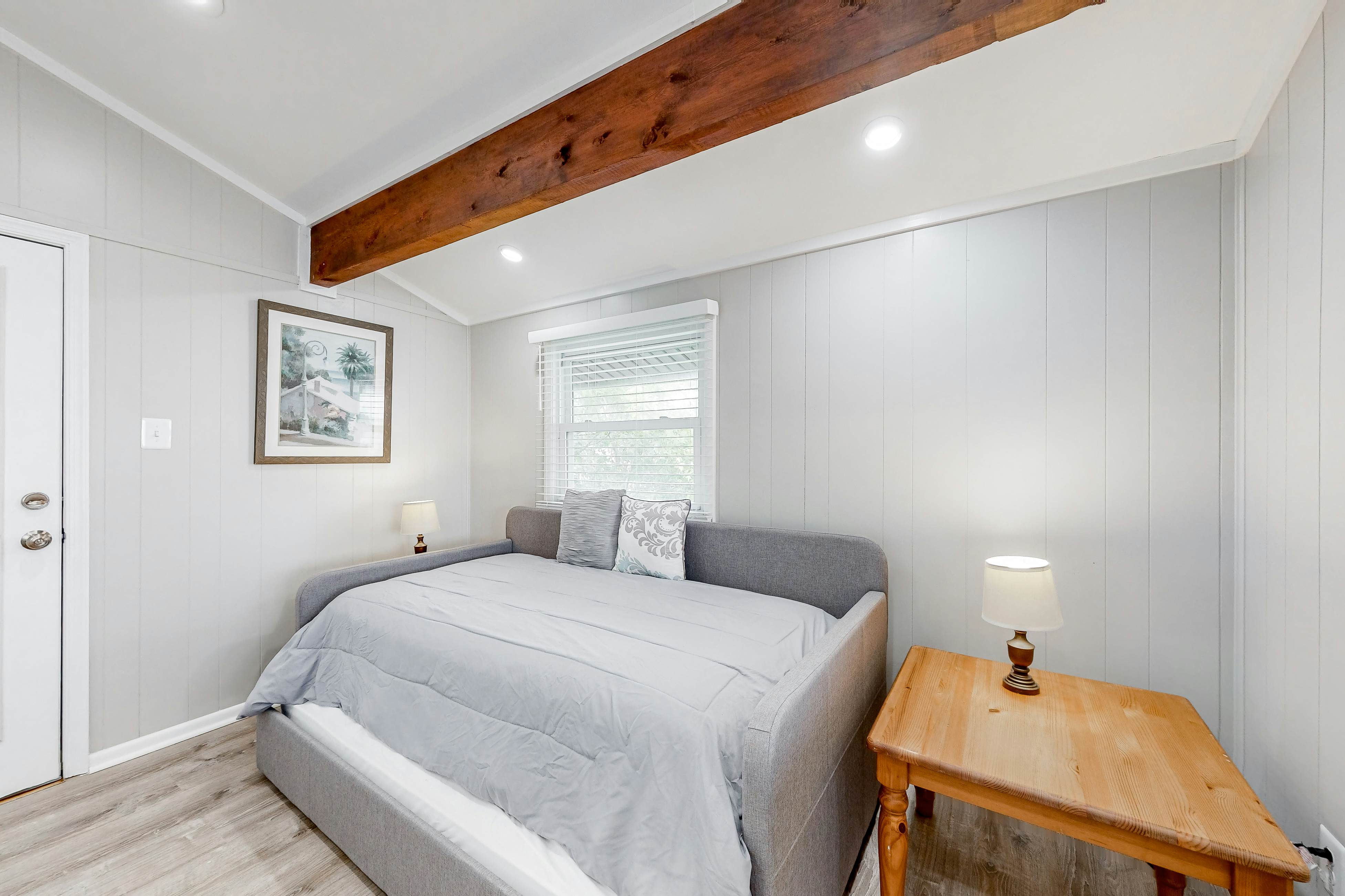 14 Clipper on the Bay