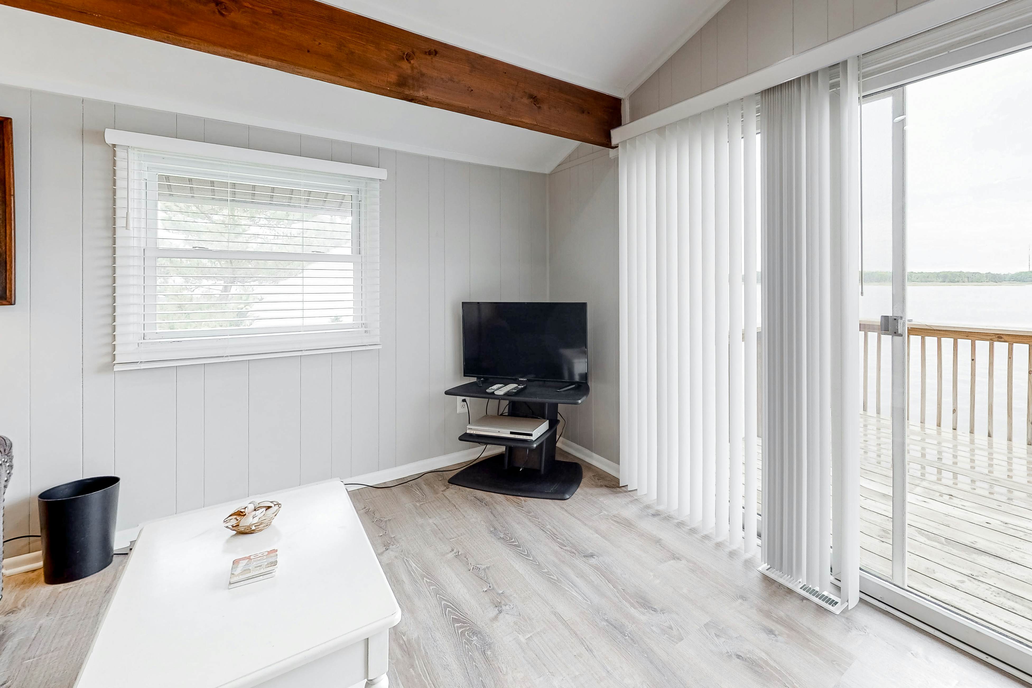 14 Clipper on the Bay