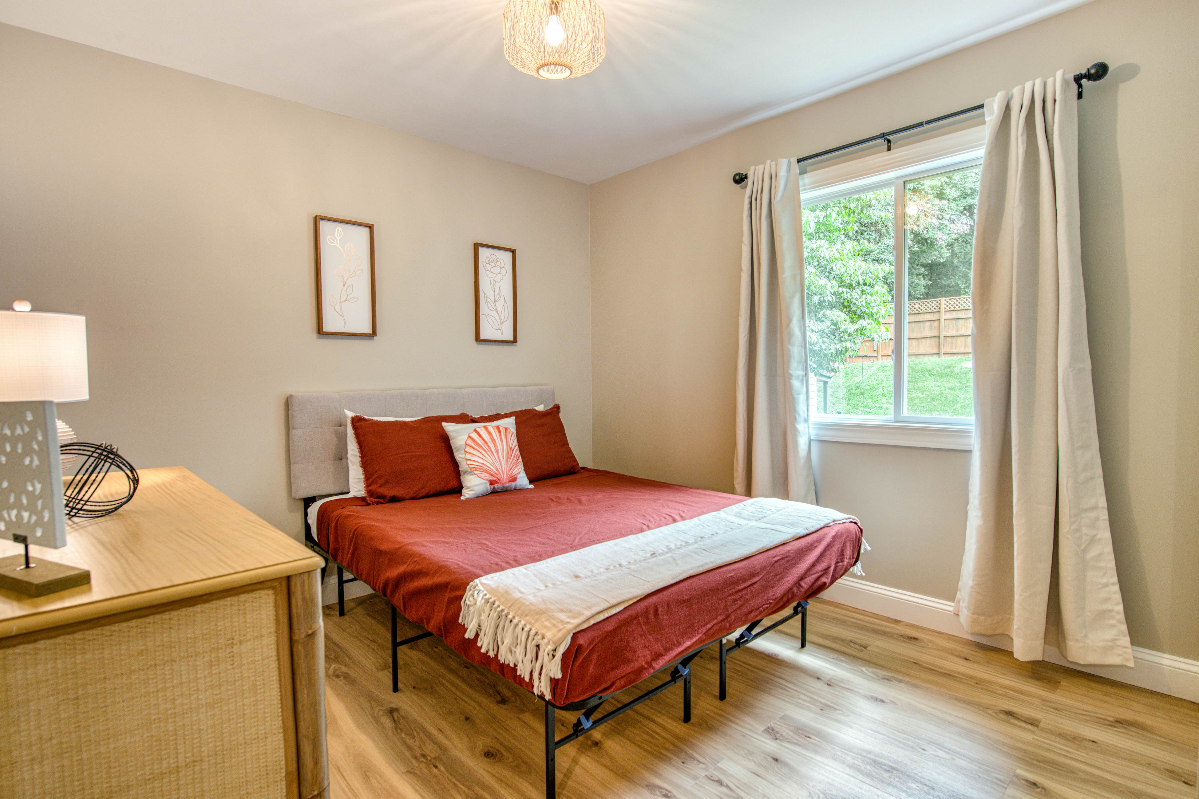 Wildwood 3 BD Fletcher, NC Vacation Rental Vacasa