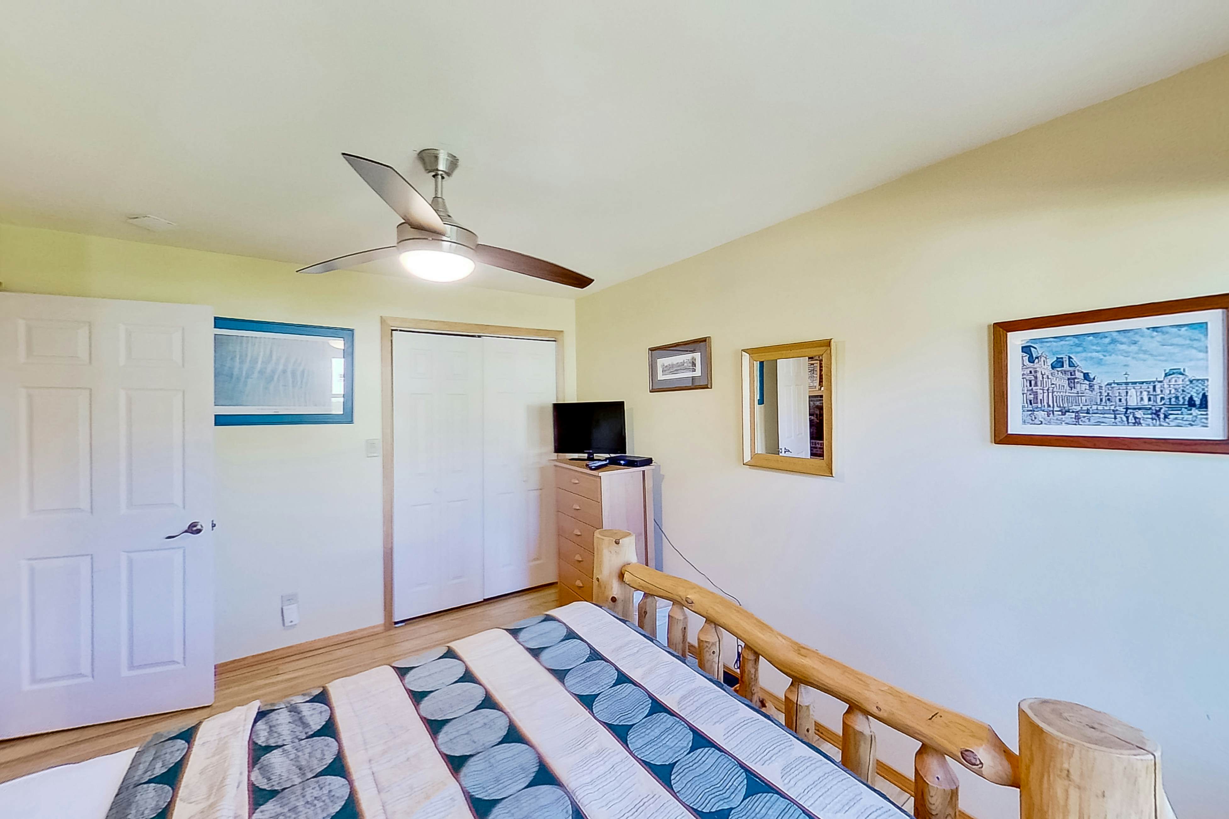 The Summer House 2 BD Onekama, MI Vacation Rental Vacasa