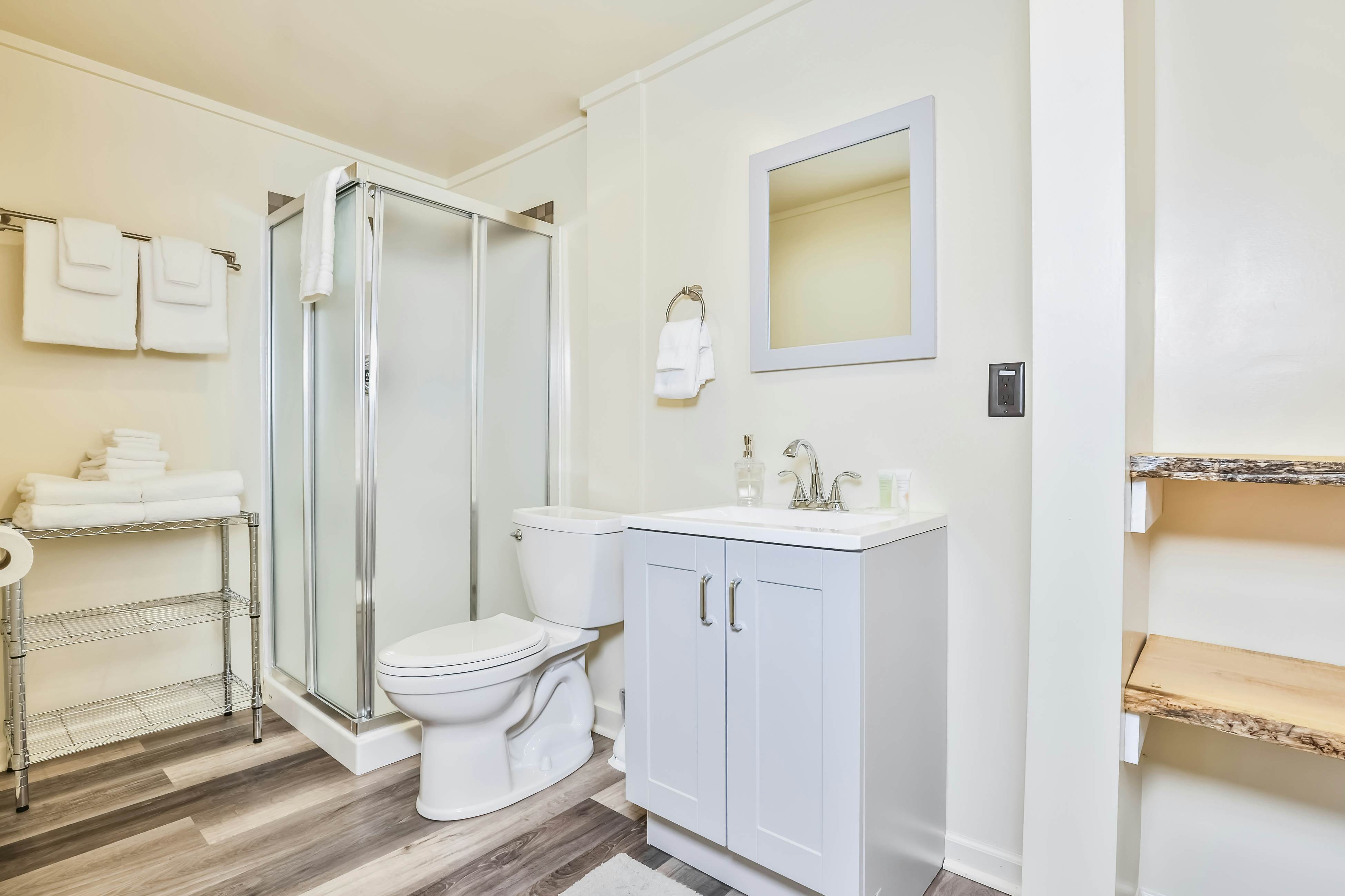 Timber Lodge Retreat 7 BD Rhinelander, WI Vacation Rental Vacasa