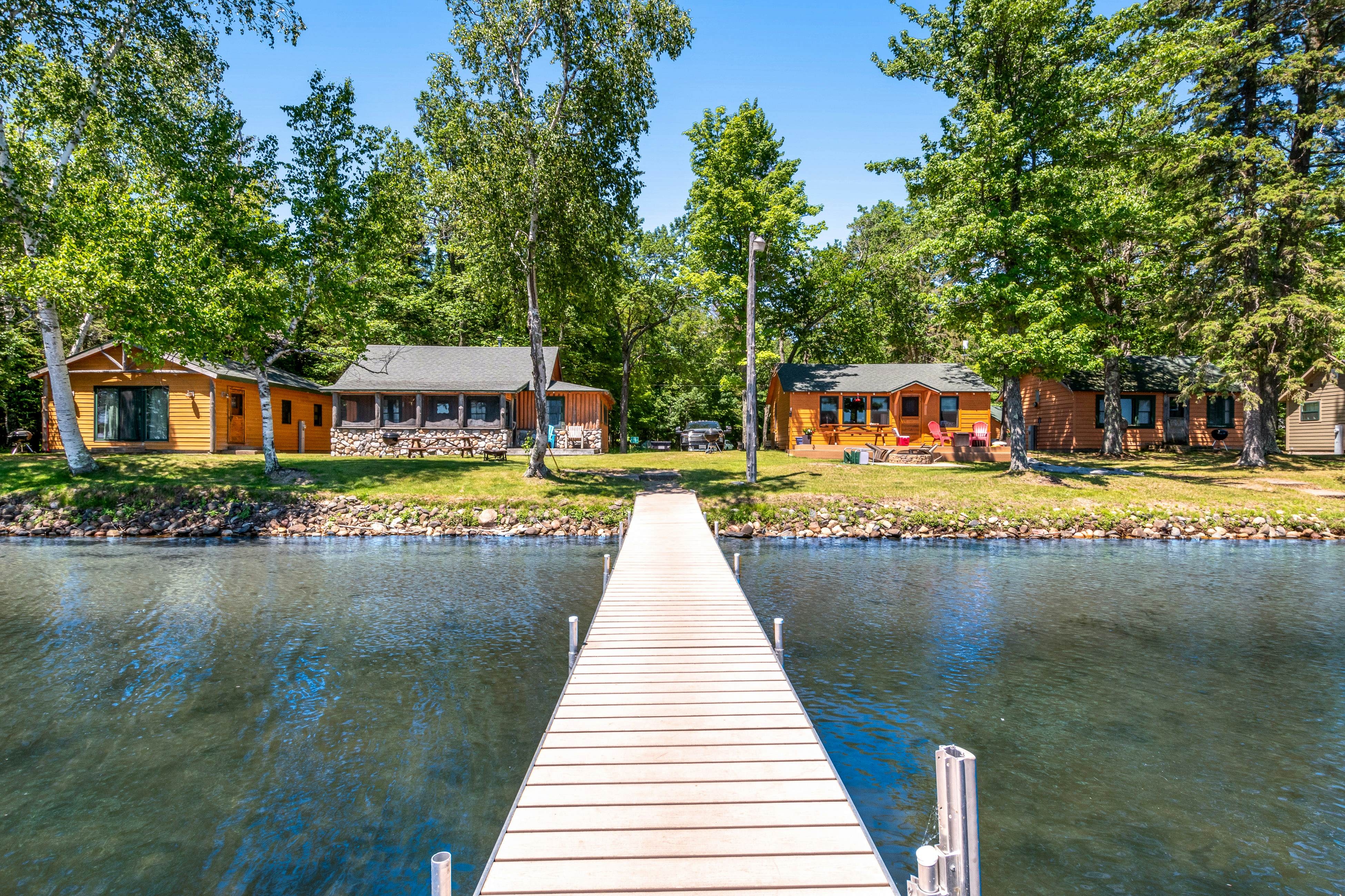 Scott's Twin Lakes Resort Cabin 4 3 BD Conover, WI Vacation Rental