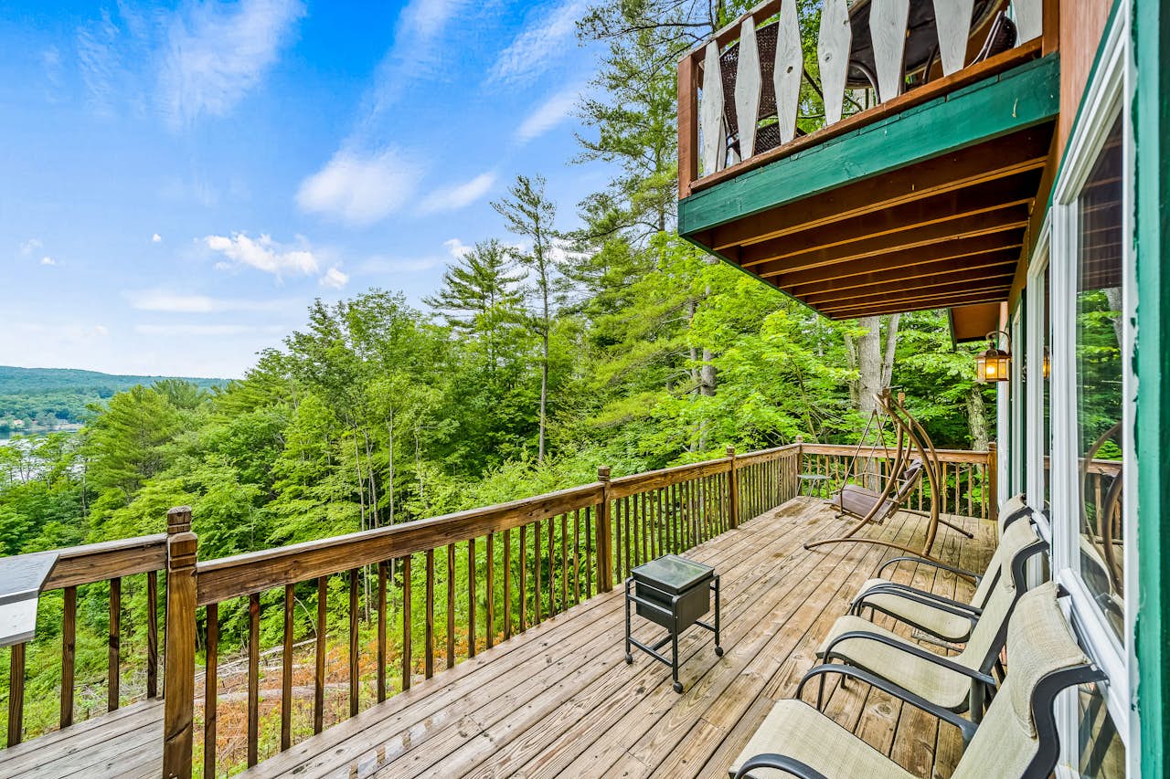 Pleasant View Chalet 3 BD Brant Lake, NY Vacation Rental Vacasa