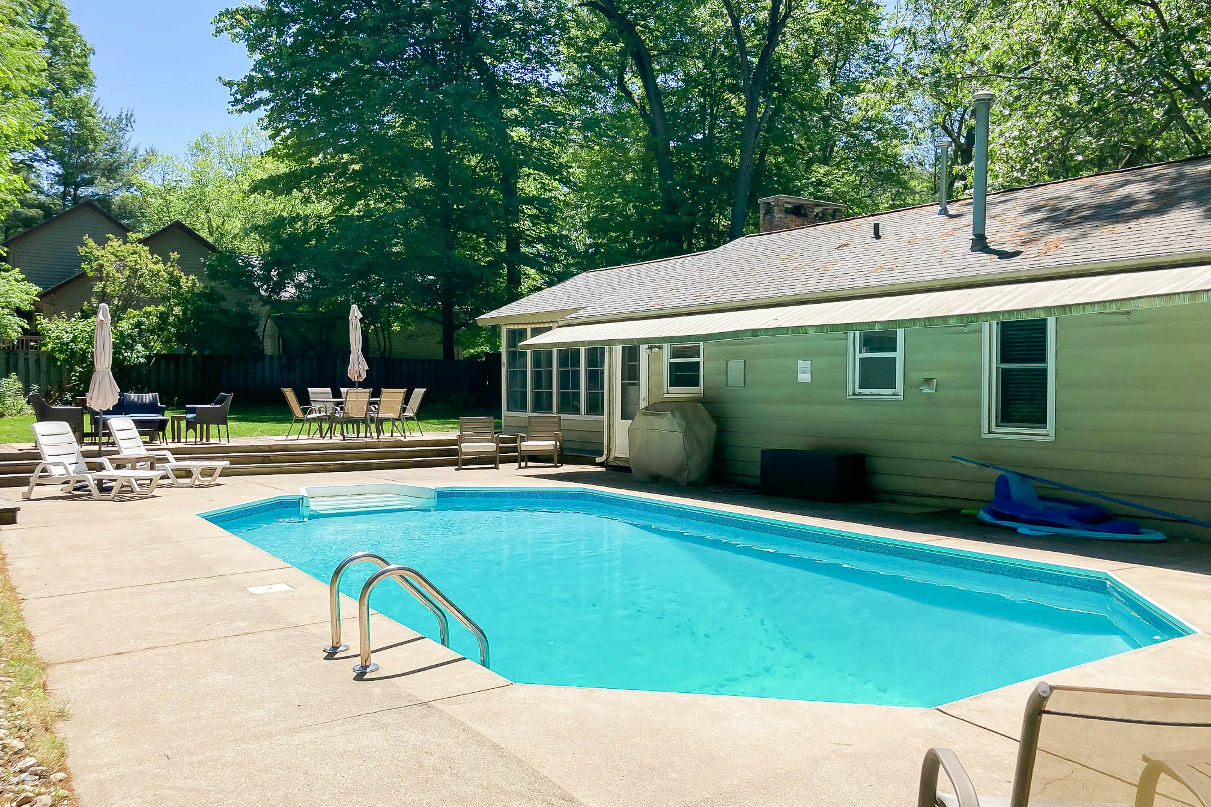 Woodcrest Pool Paradise 2 BD New Buffalo, MI Vacation Rental Vacasa