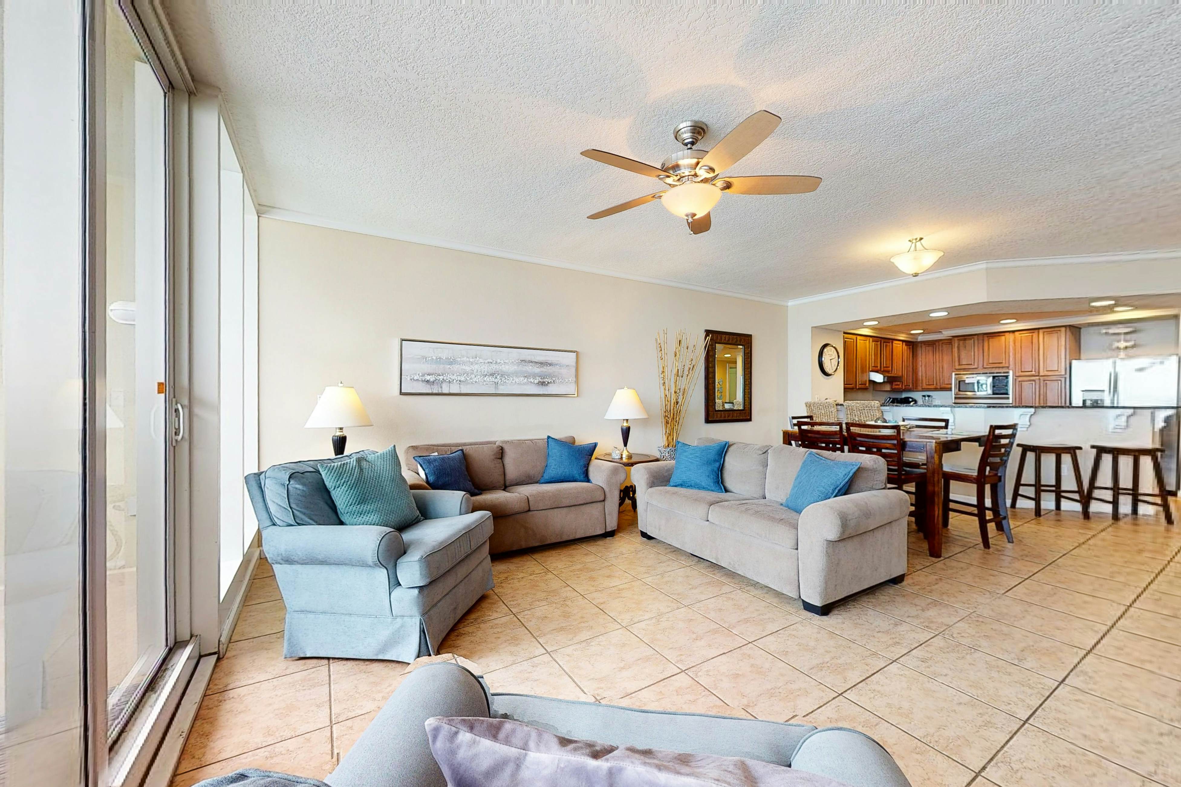 Colonnades Condominiums | Gulf Shores | Vacasa