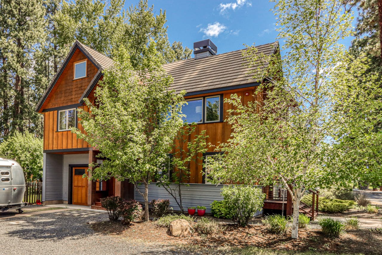 Sisters Retreats 3 BD Sisters, OR Vacation Rental Vacasa