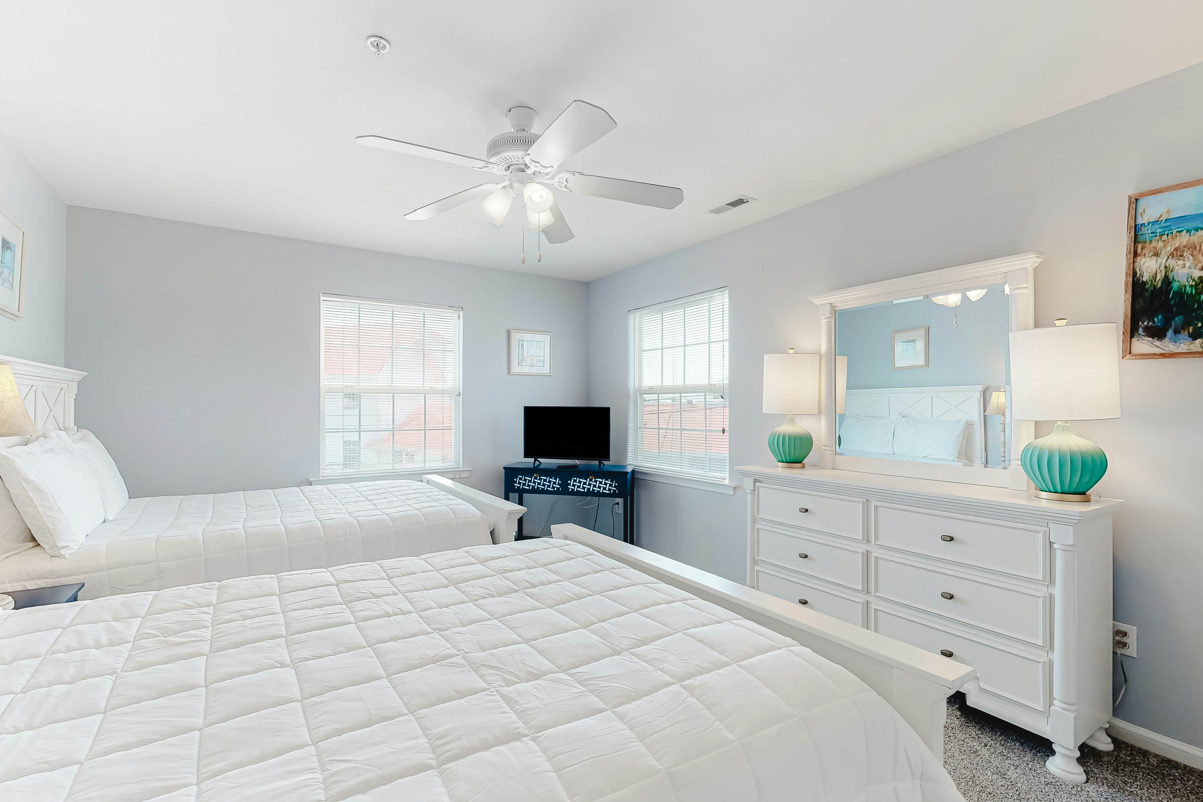 The Palms 36525 Palm 5201 3 BD Rehoboth Beach, DE Vacation Rental