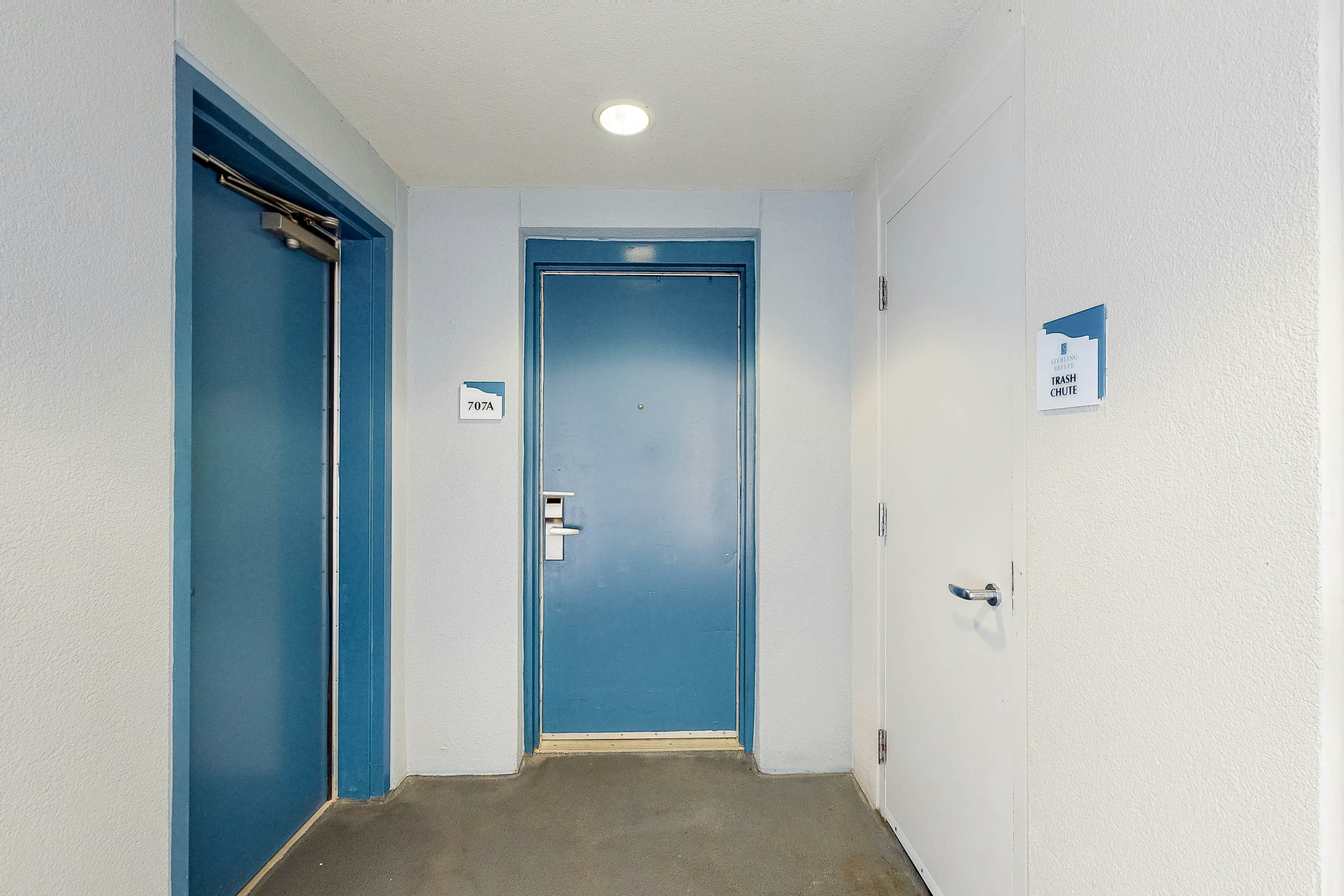 Sterling Breeze 707-A