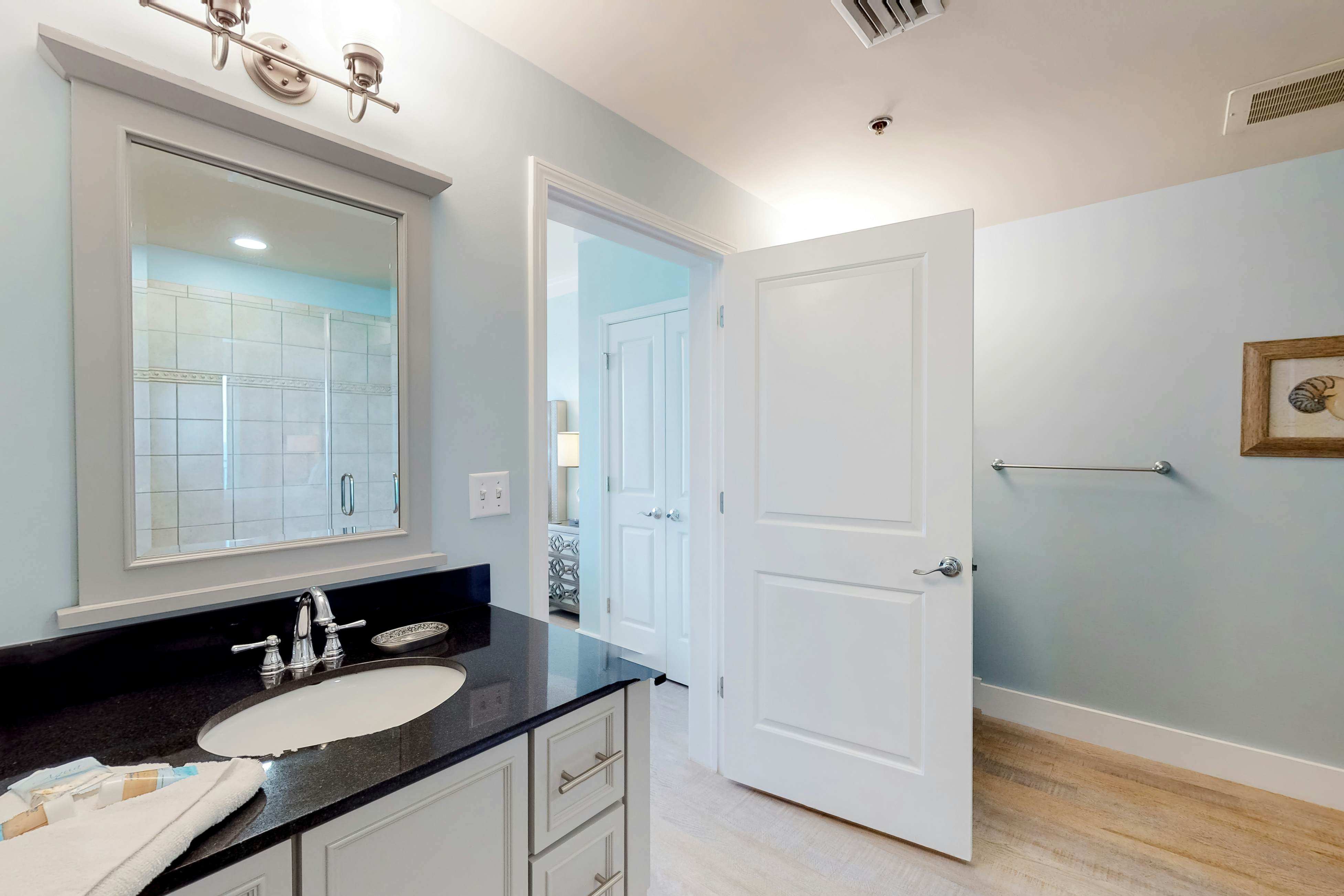 Sterling Breeze 707 Beachside Paradise