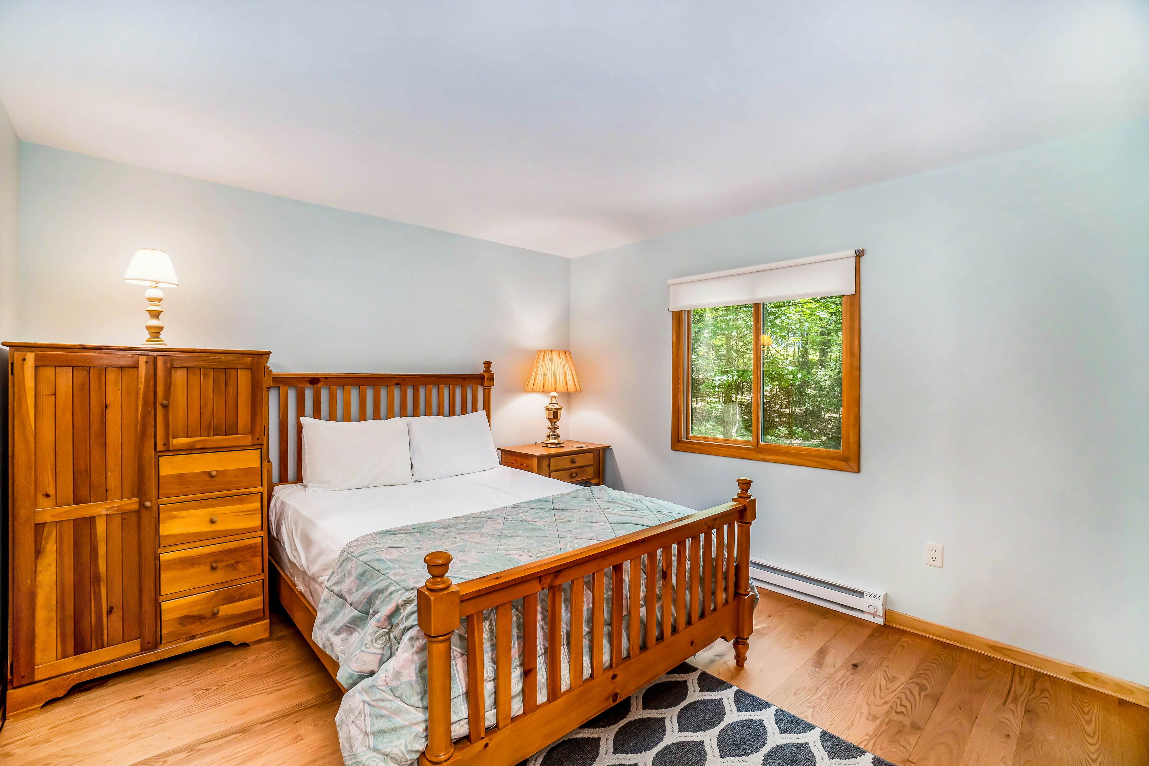 Treetop Getaway 3 BD Frankfort, MI Vacation Rental Vacasa