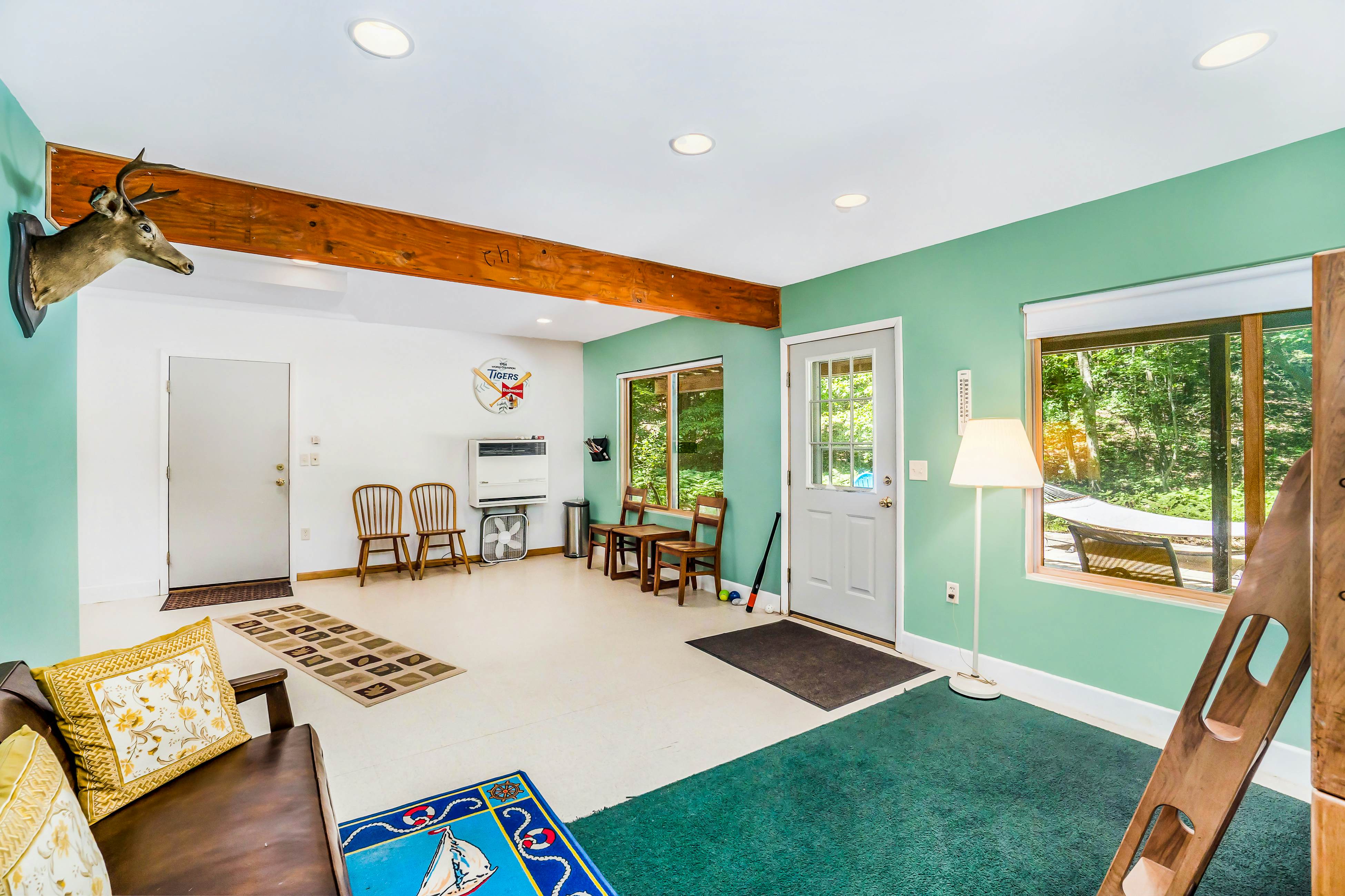 Treetop Getaway 3 BD Frankfort, MI Vacation Rental Vacasa