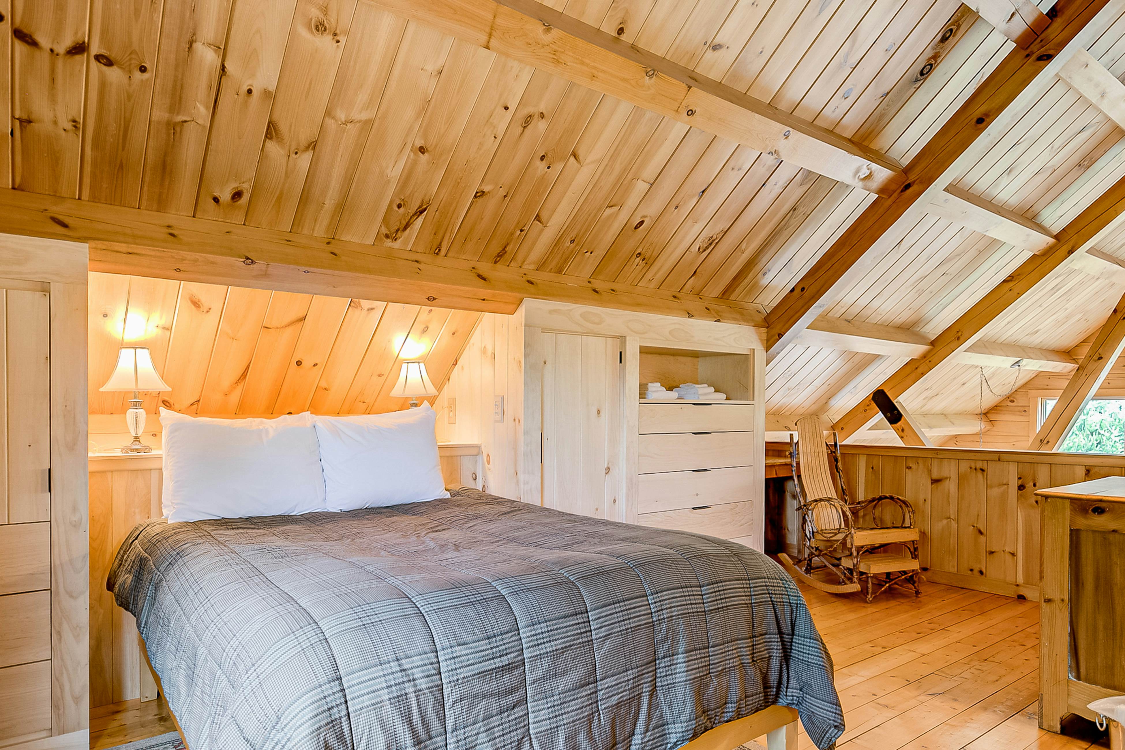 Franconia Range View 2 BD Franconia, NH Vacation Rental Vacasa