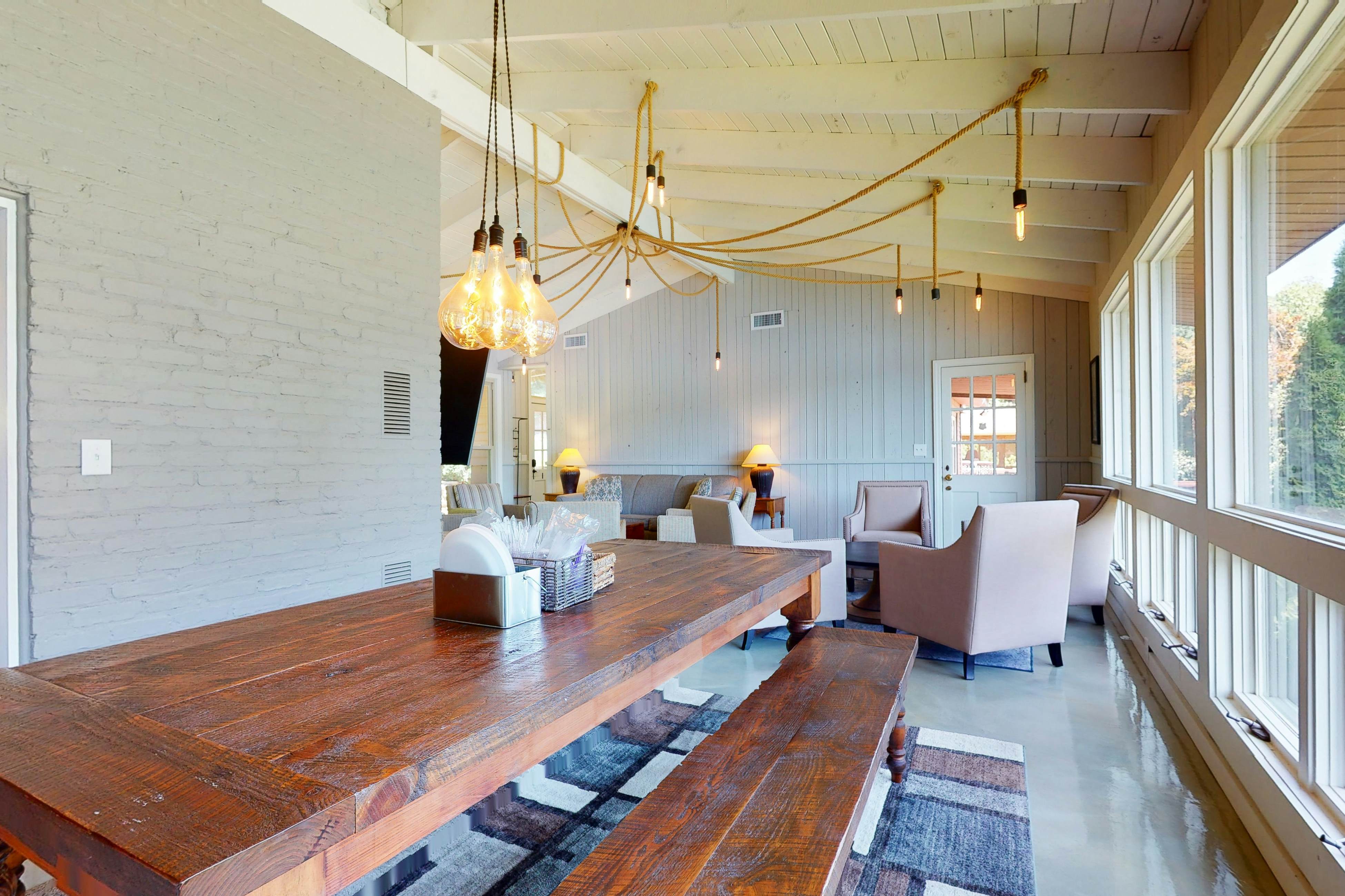 On The Lake - Main House