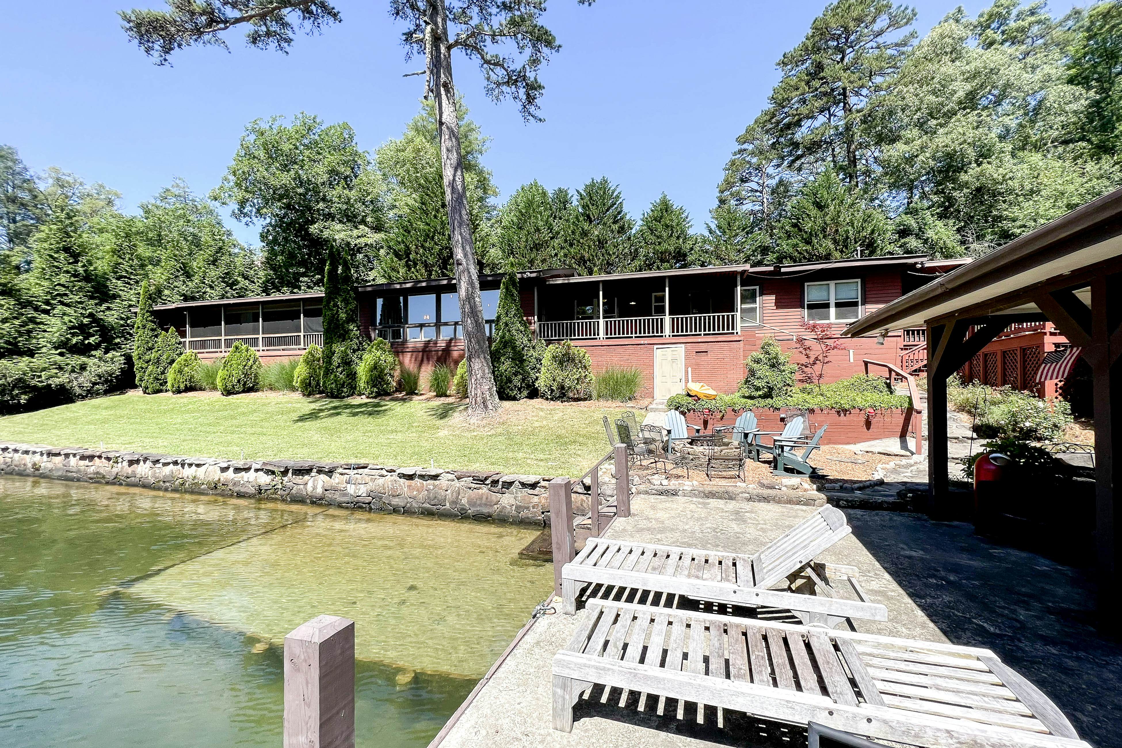 On The Lake - Main House