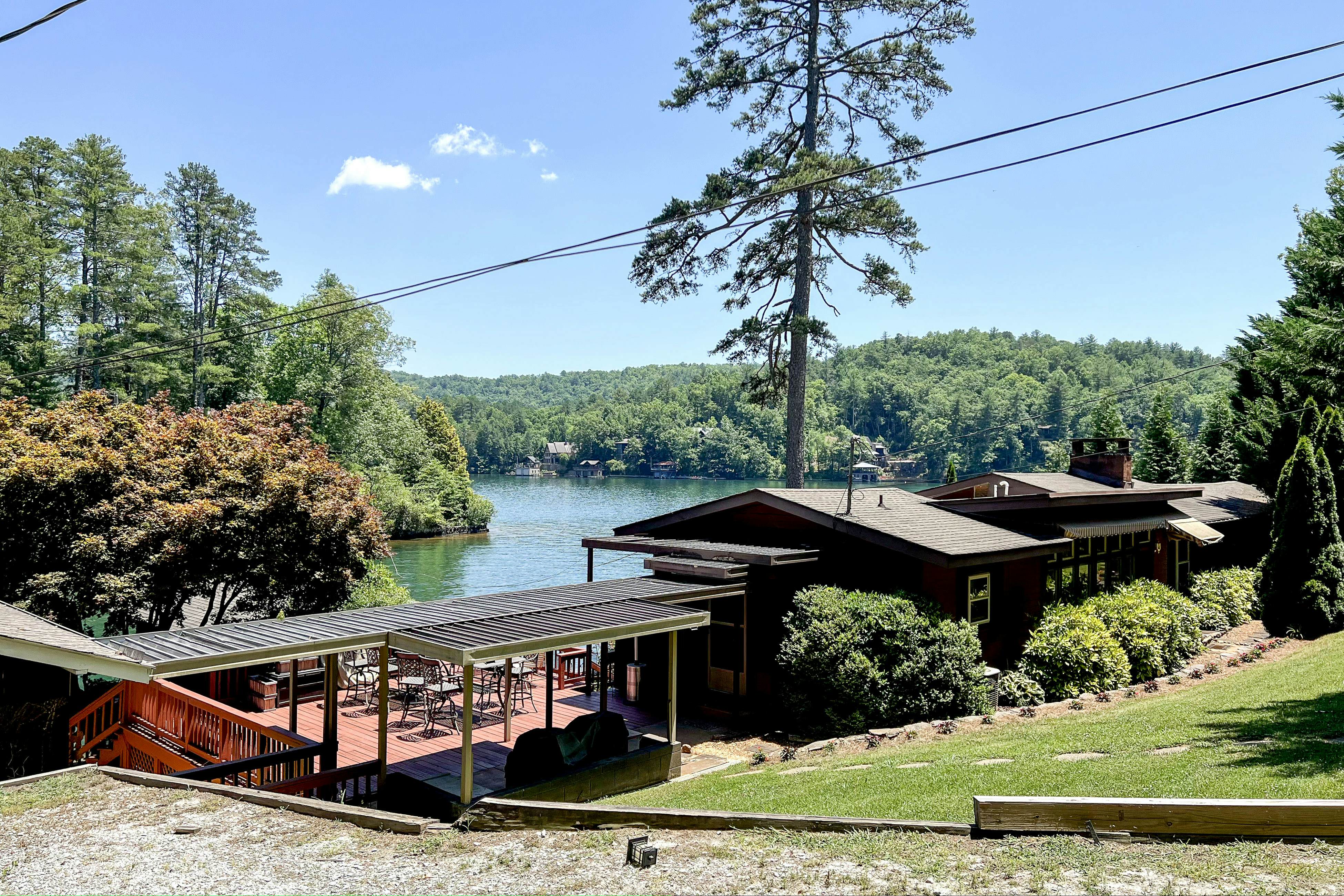 On The Lake - Main House