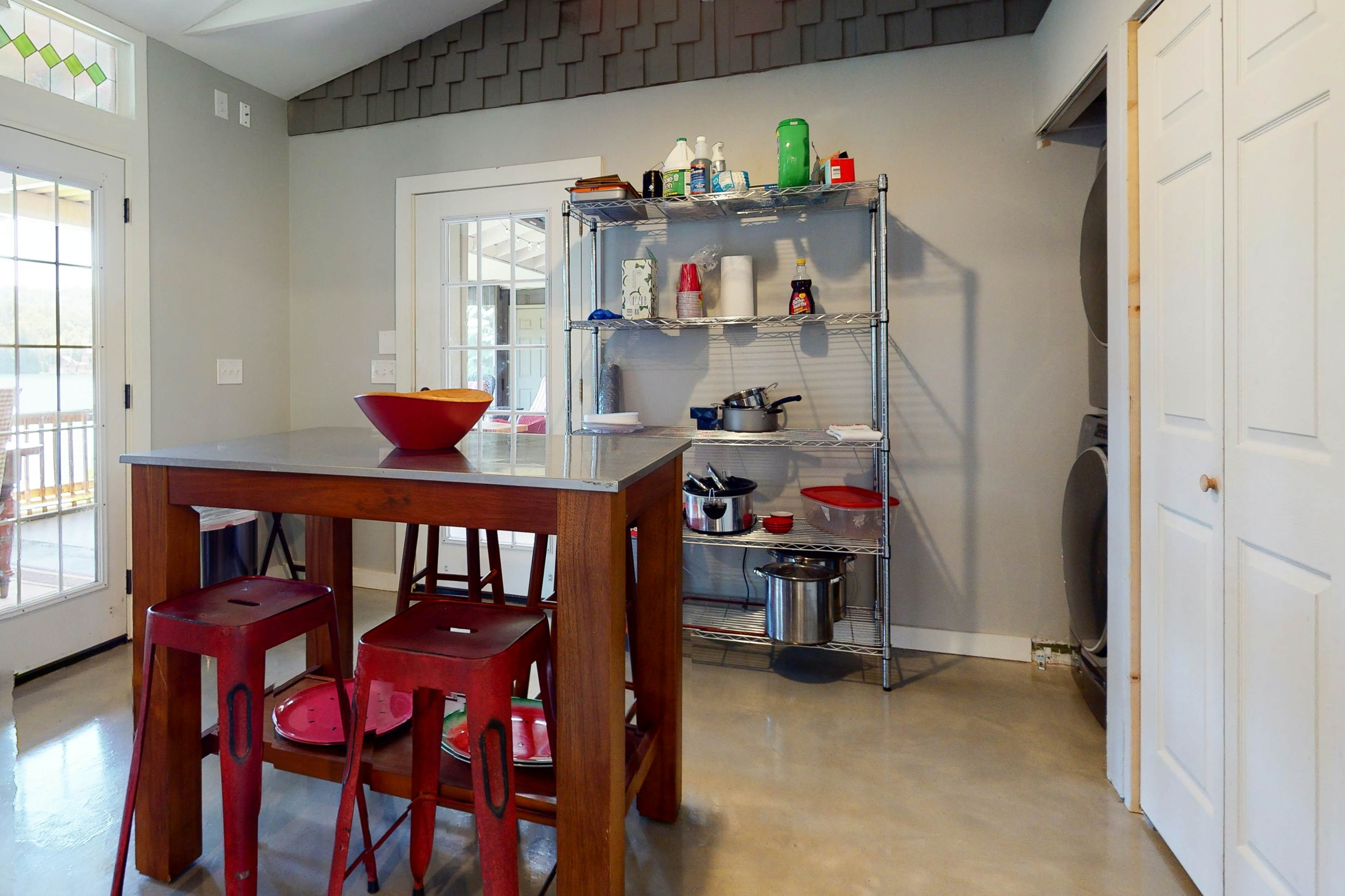 On The Lake - Main House