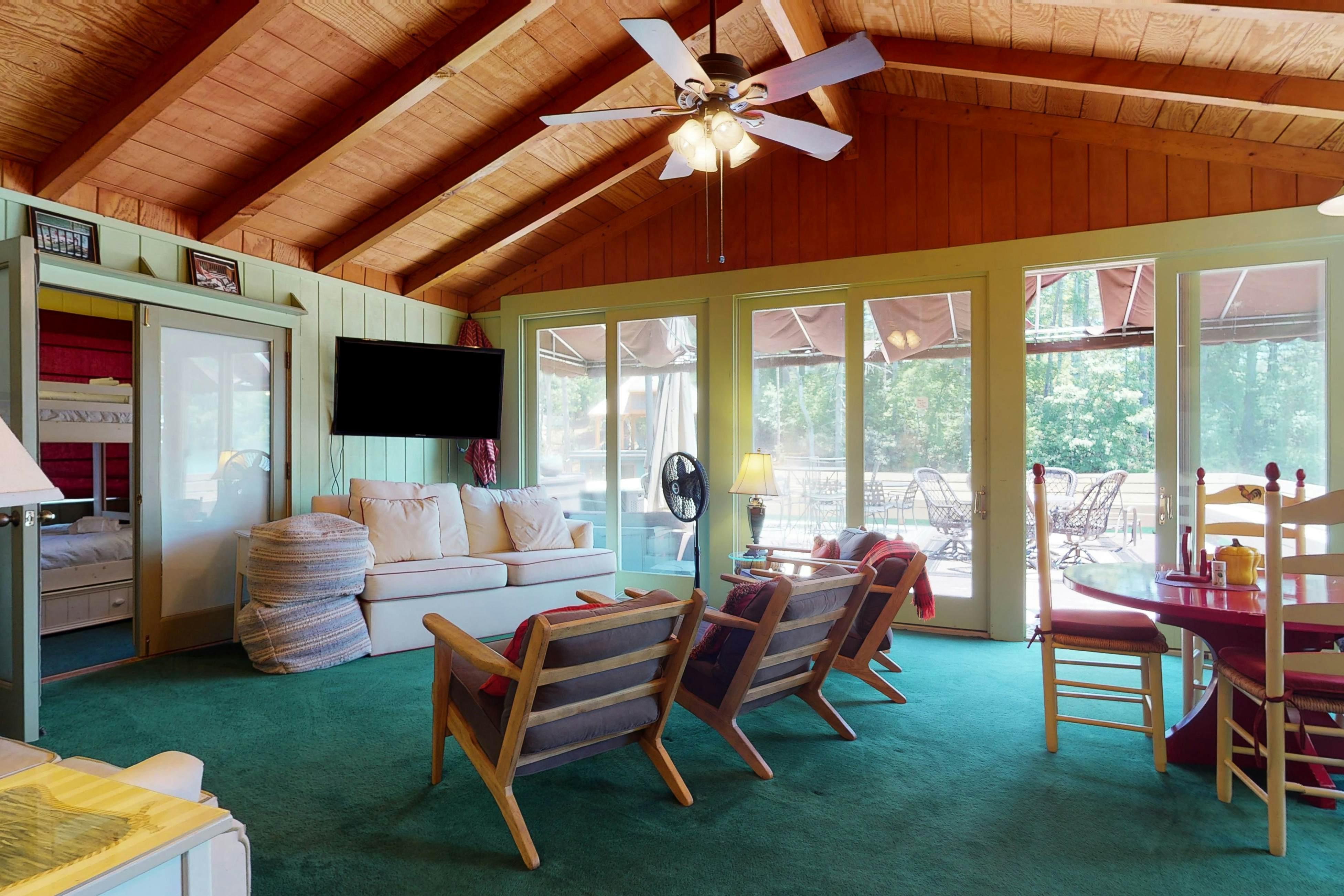 On The Lake - Guest House