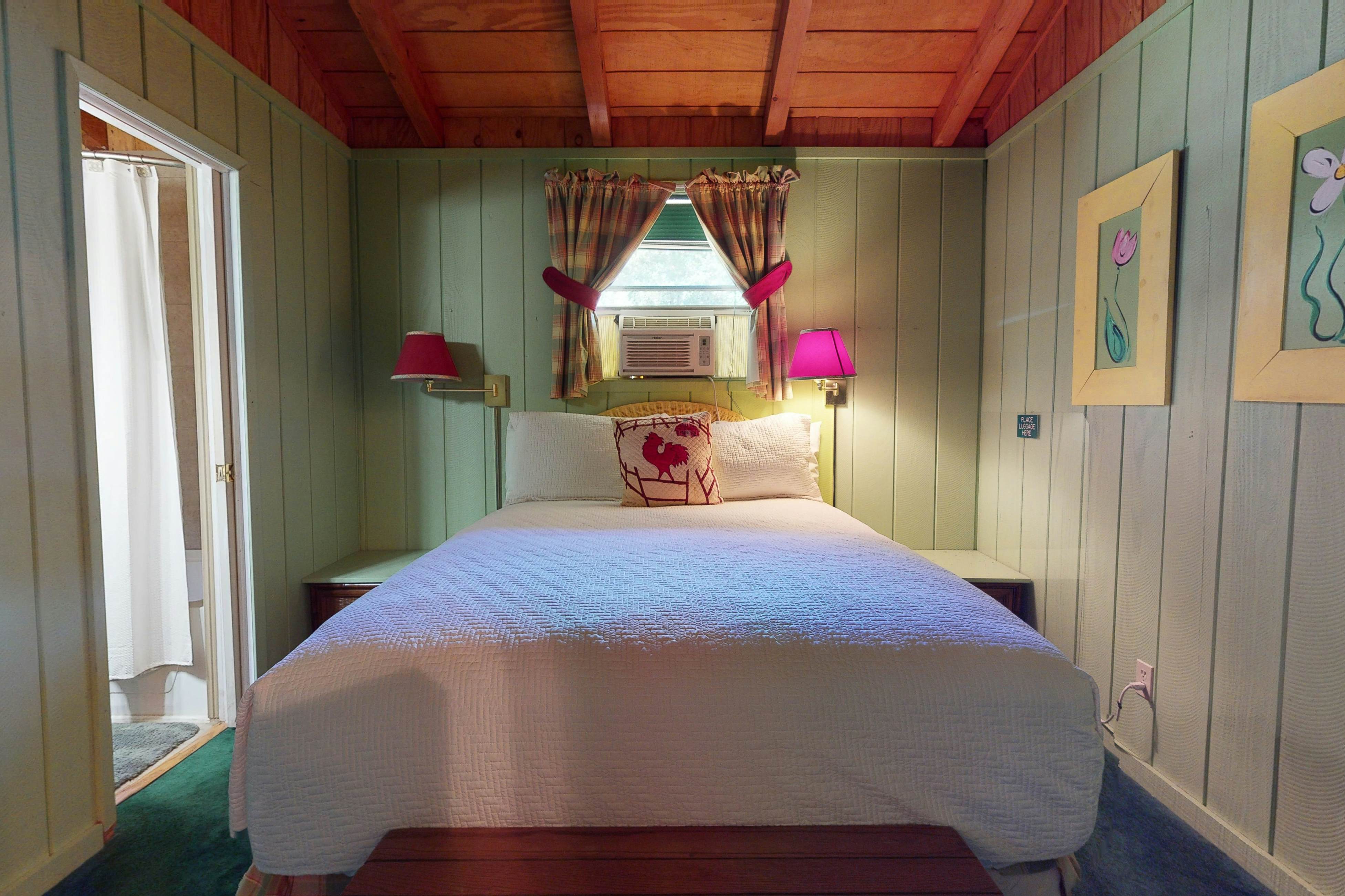 On The Lake - Guest House