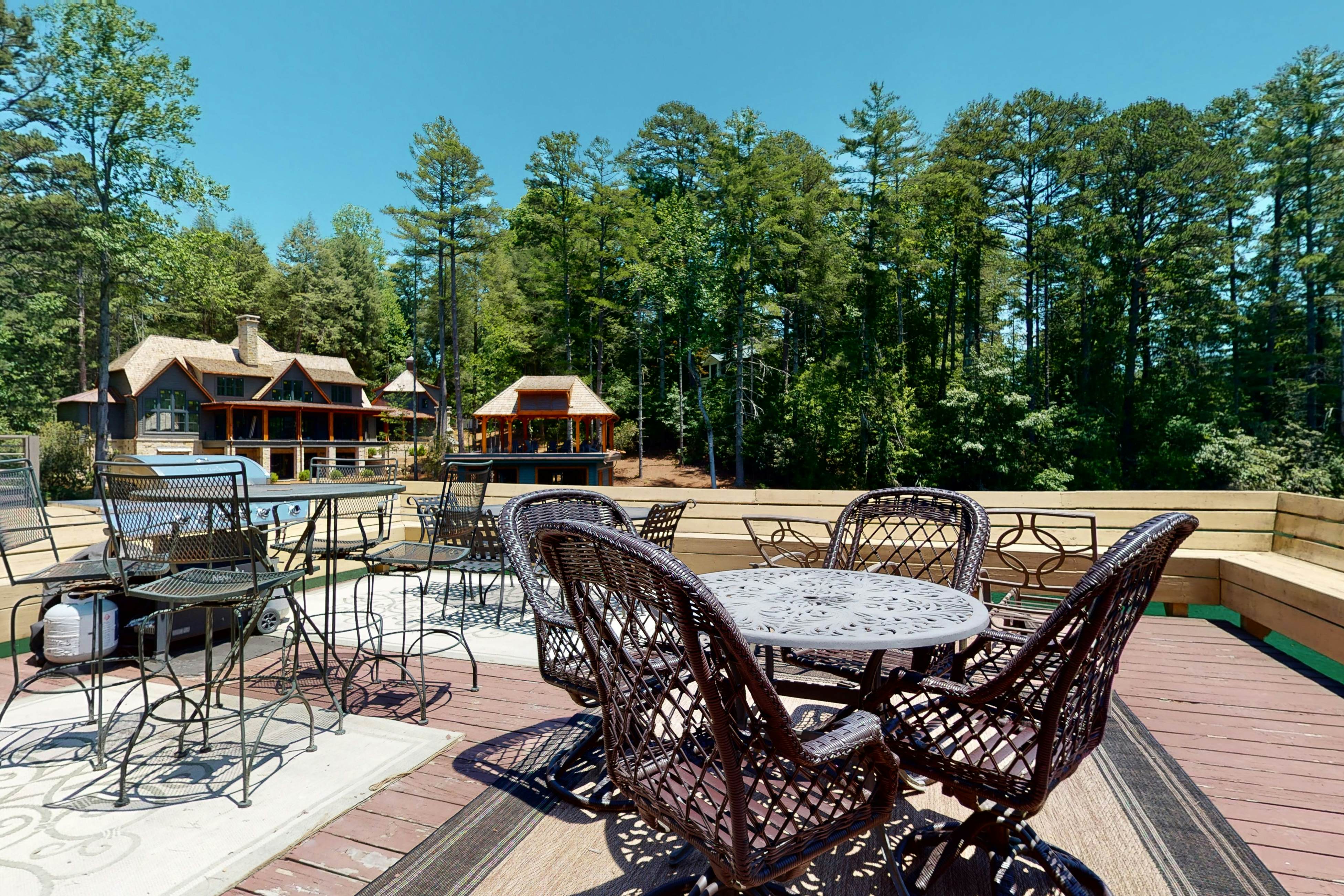 On The Lake - Guest House