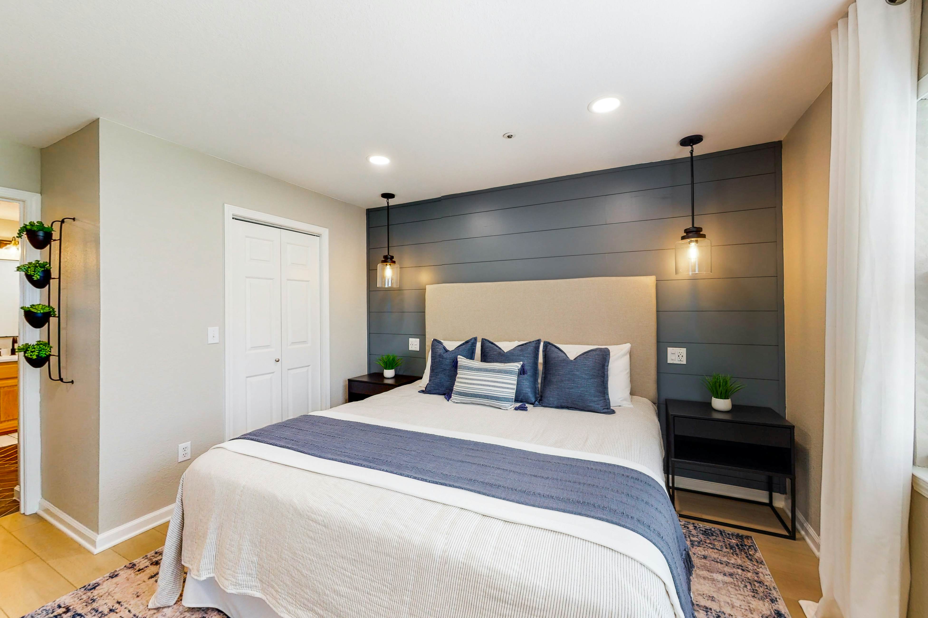 Paradise Pointe Royale