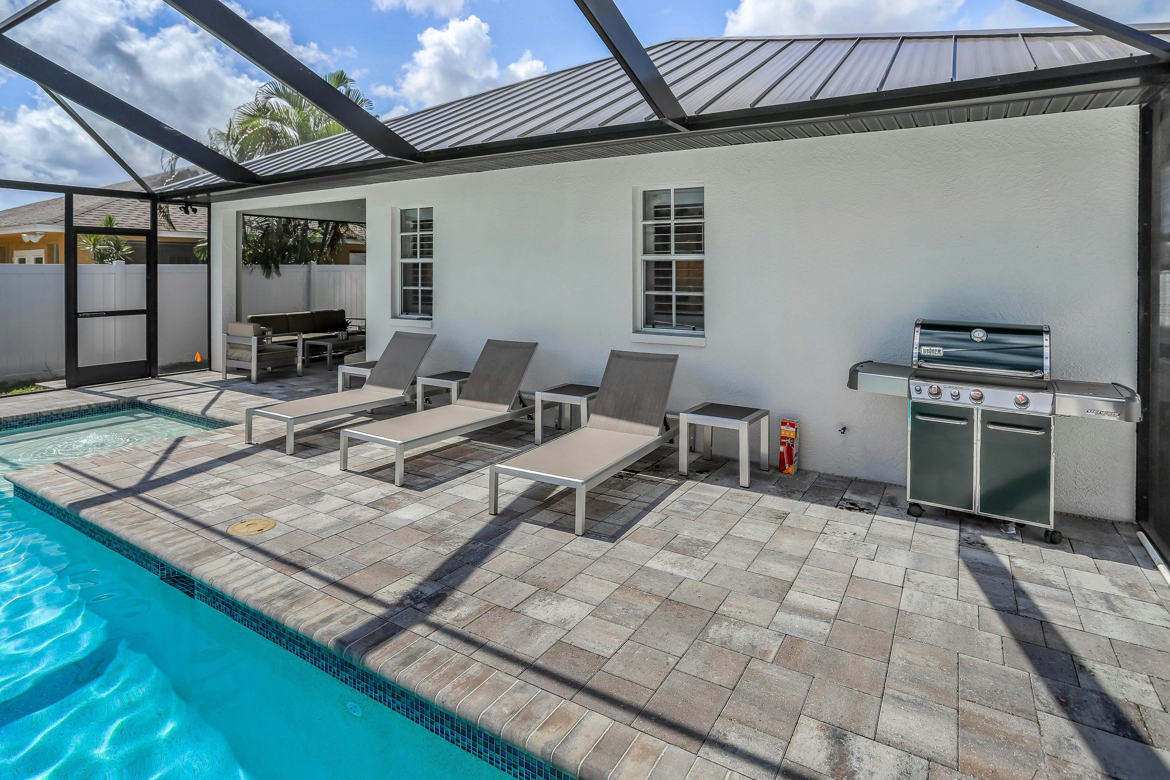 Vanderbilt Aqua Vista