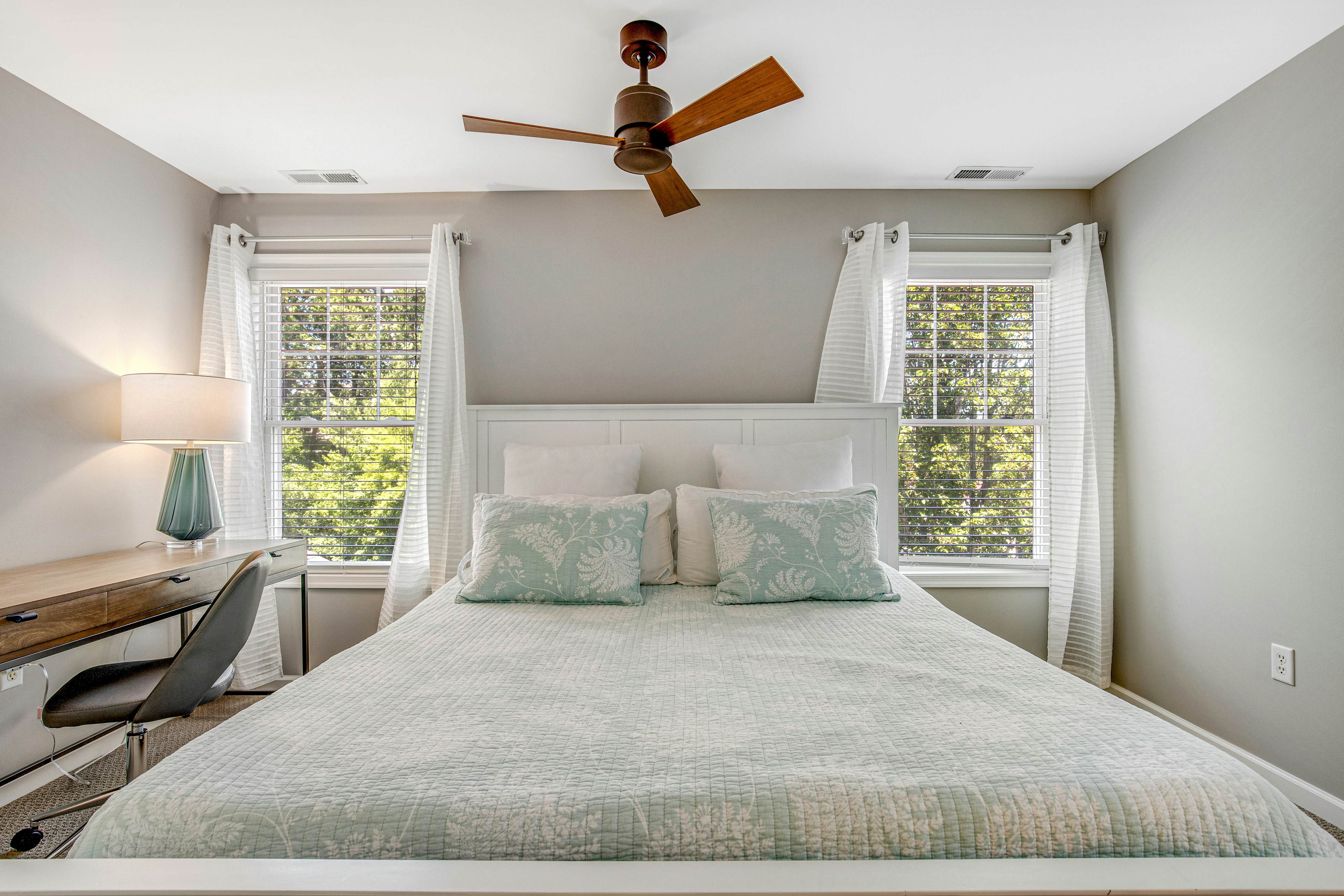 Oyster Bay Villas - 37500 Kaitlyn Dr, Unit #23