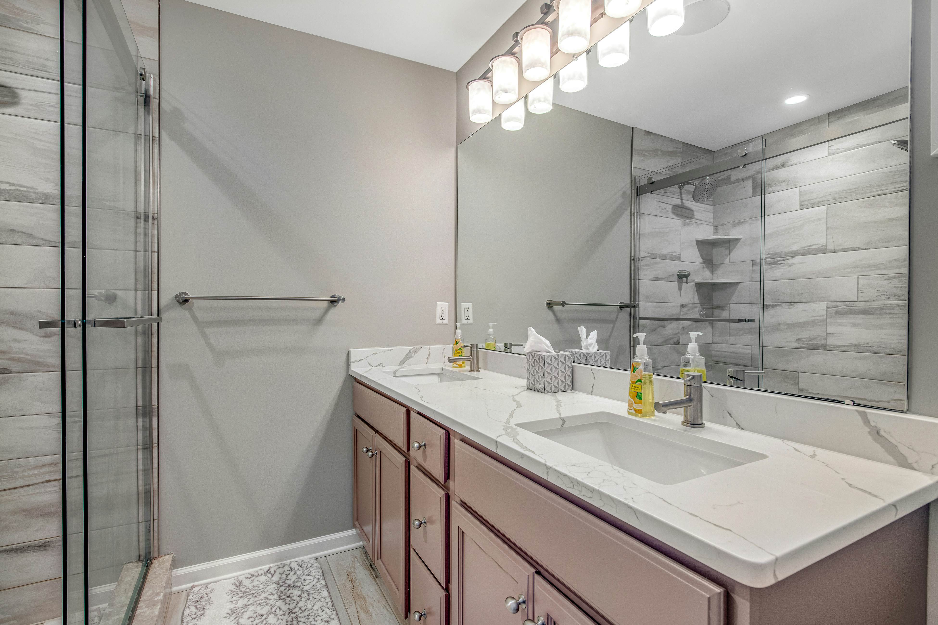 Oyster Bay Villas 37500 Kaitlyn Dr, Unit 23 3 BD Rehoboth Beach, DE Vacation Rental Vacasa