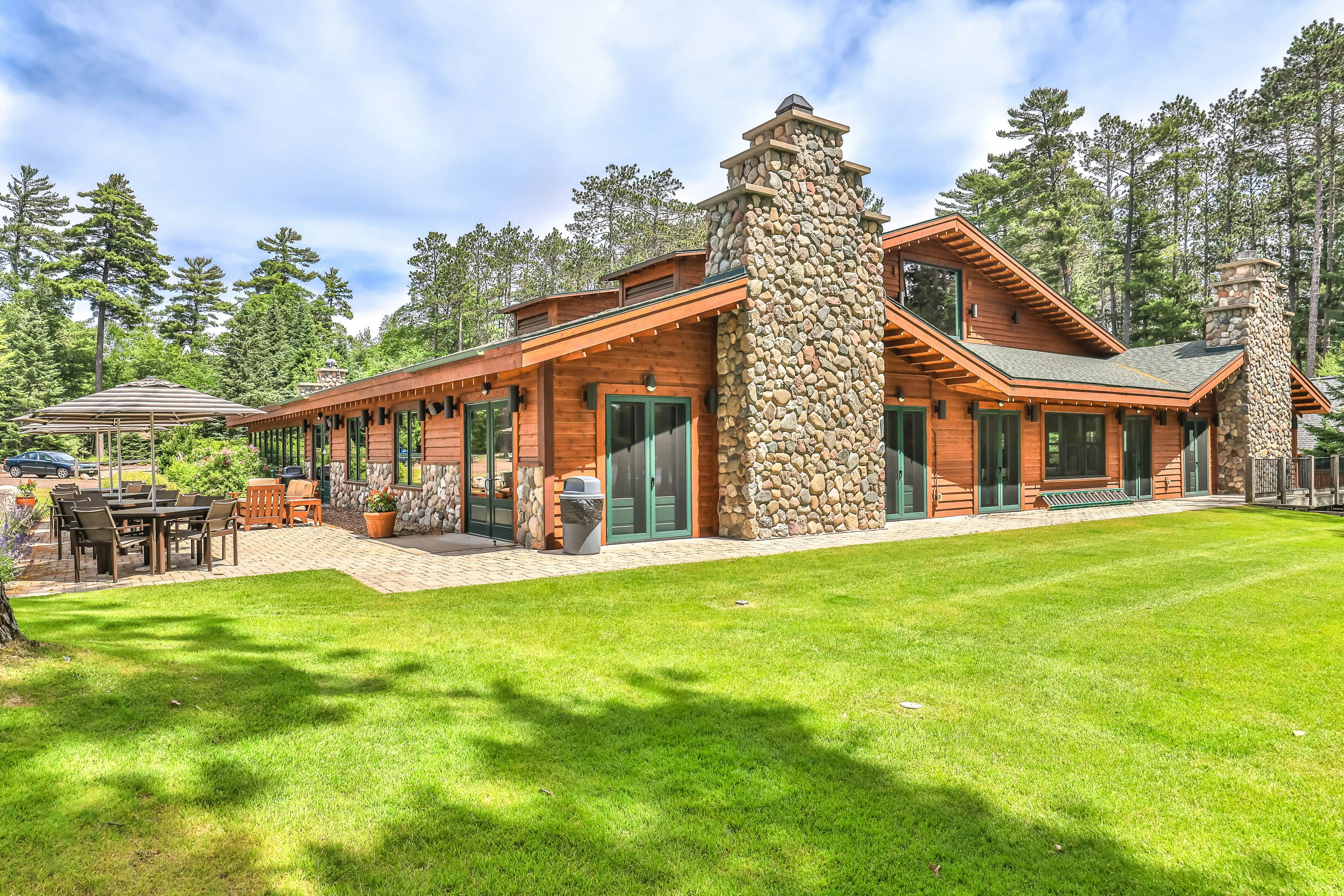 Chippewa Retreat - Lair