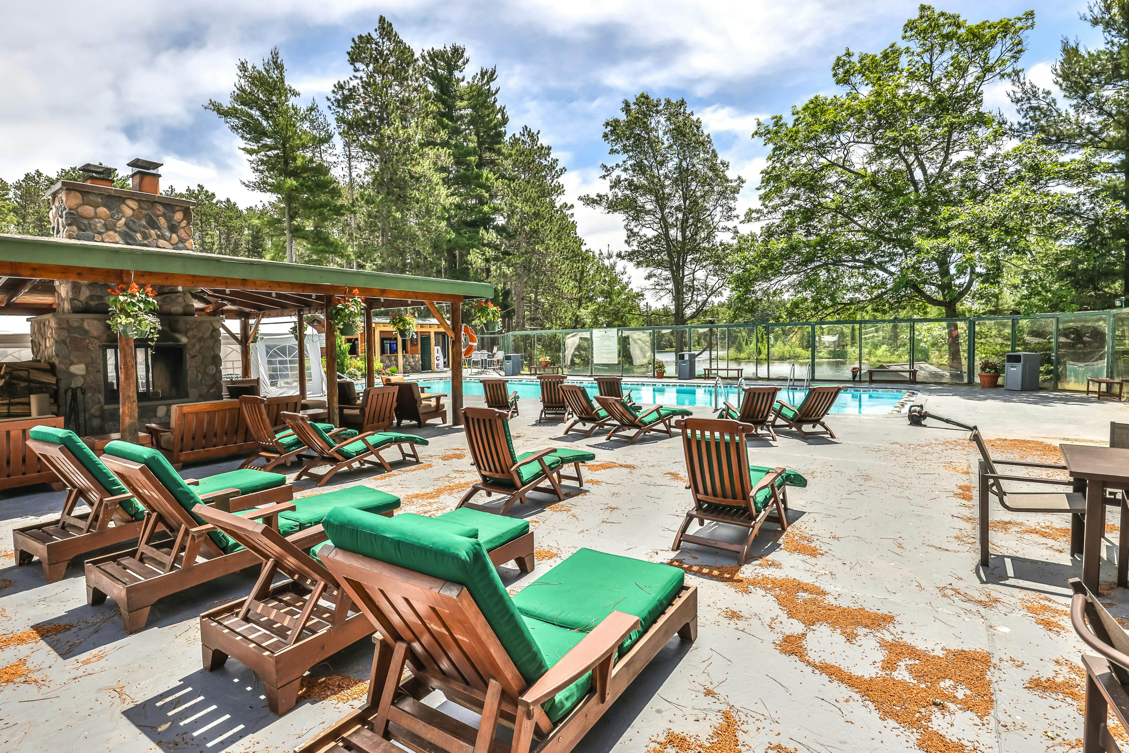 Chippewa Retreat - Lair