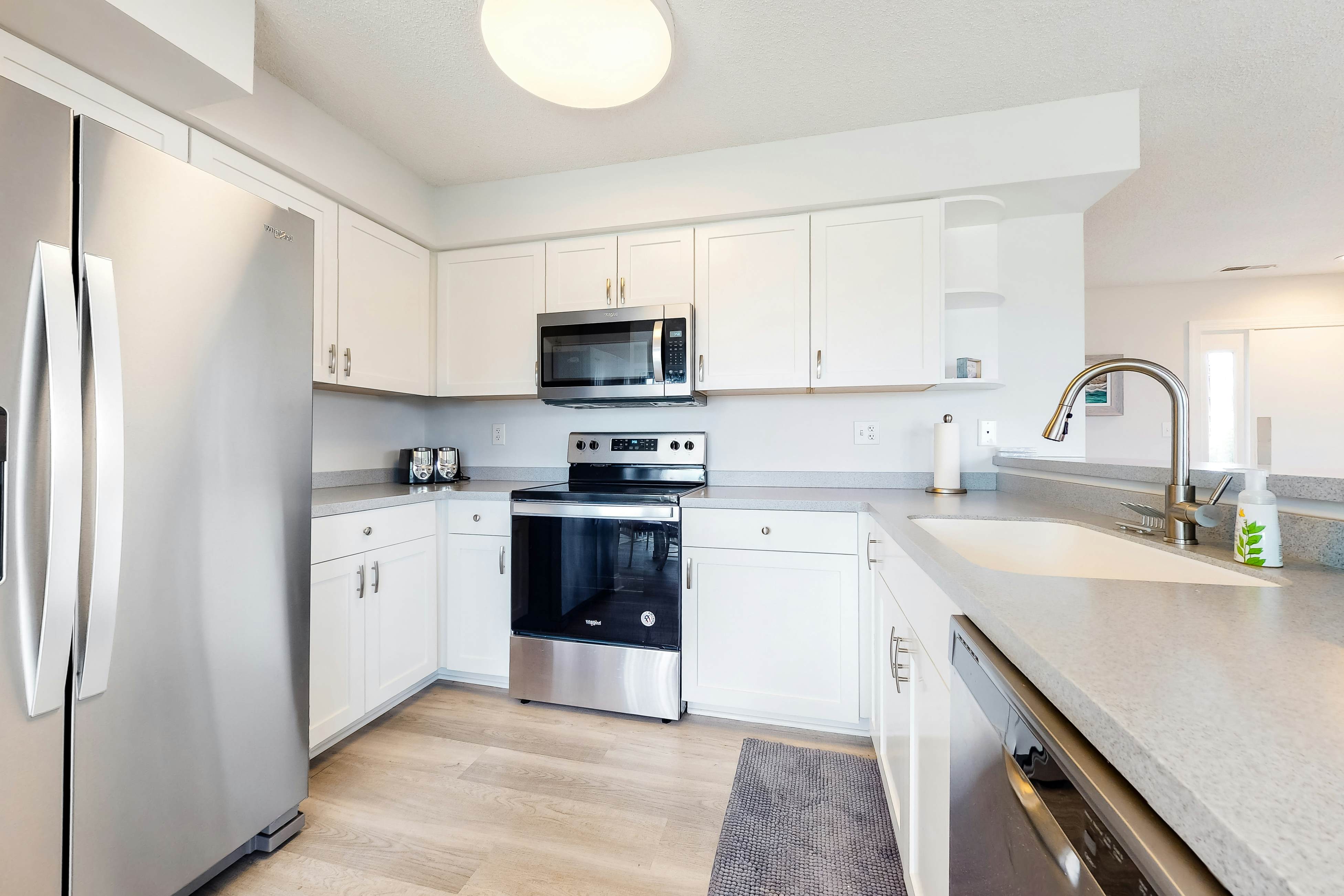 East of the Sun - 40026 E Sun Dr Unit 611